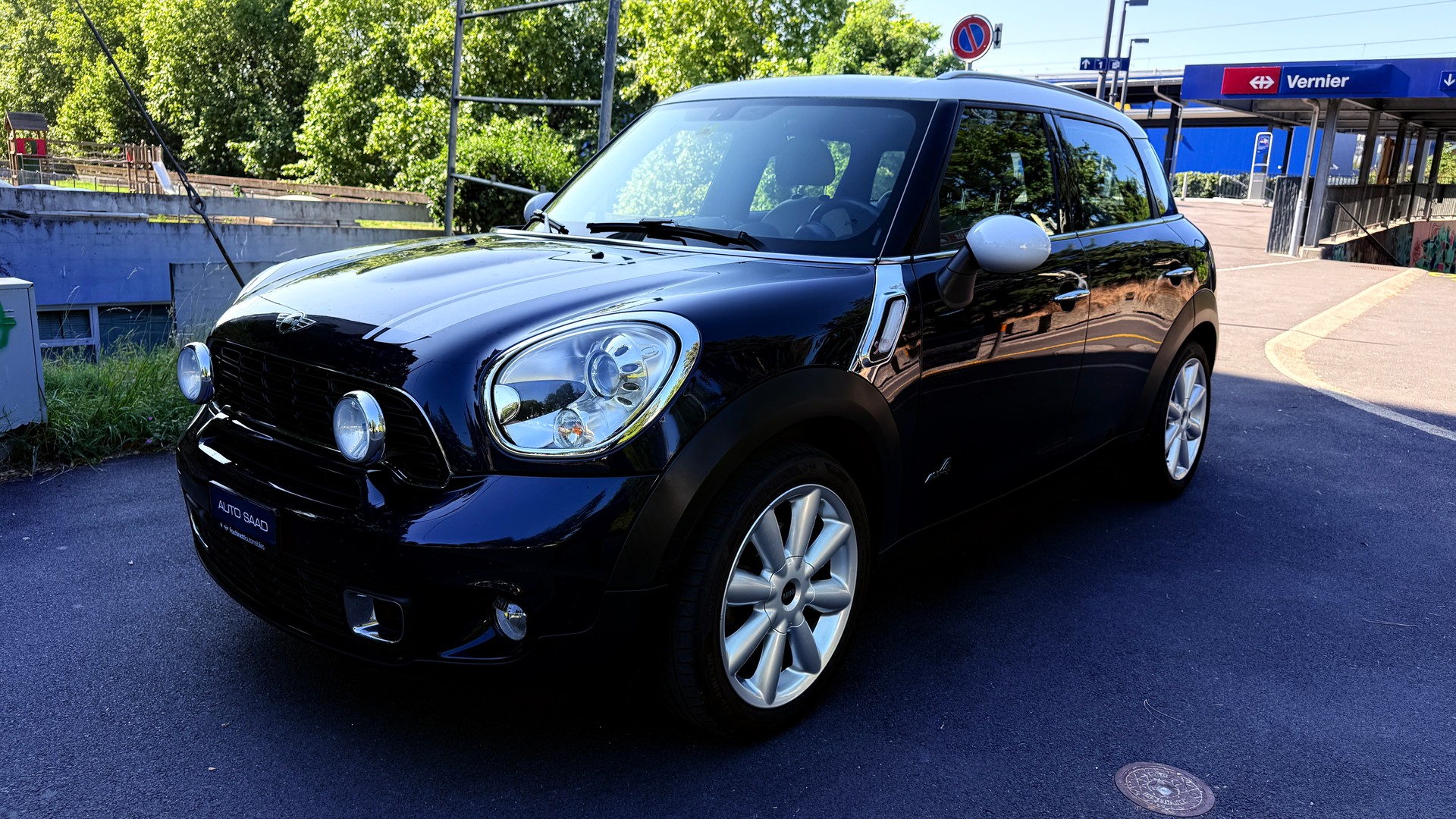 MINI Countryman Cooper SD ALL4 Snowhill-image-2