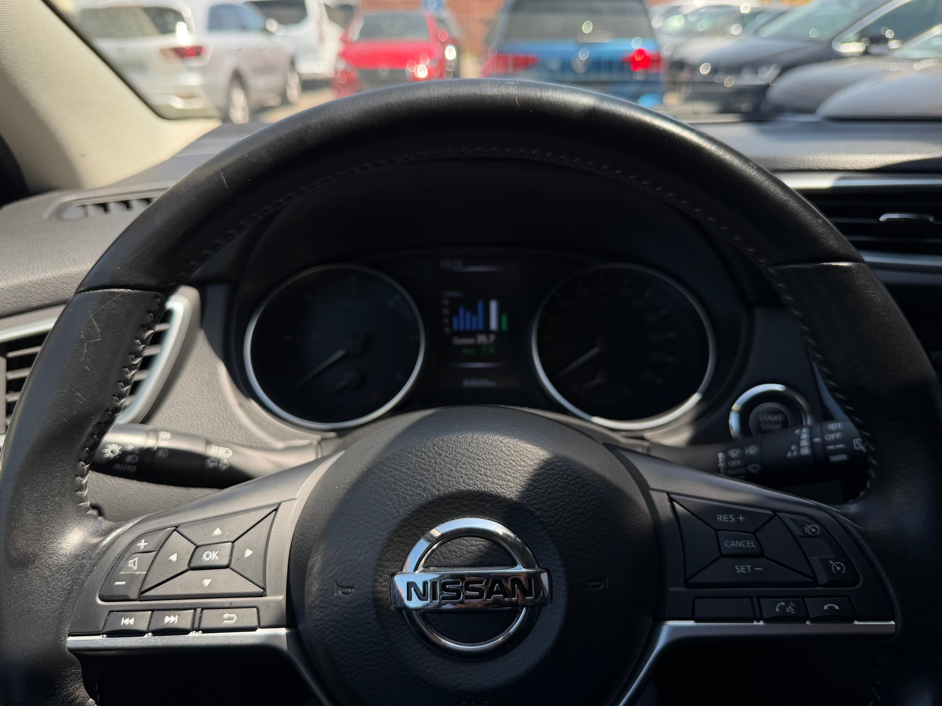 NISSAN Qashqai 1.6 dCi tekna Xtronic CVT-image-7