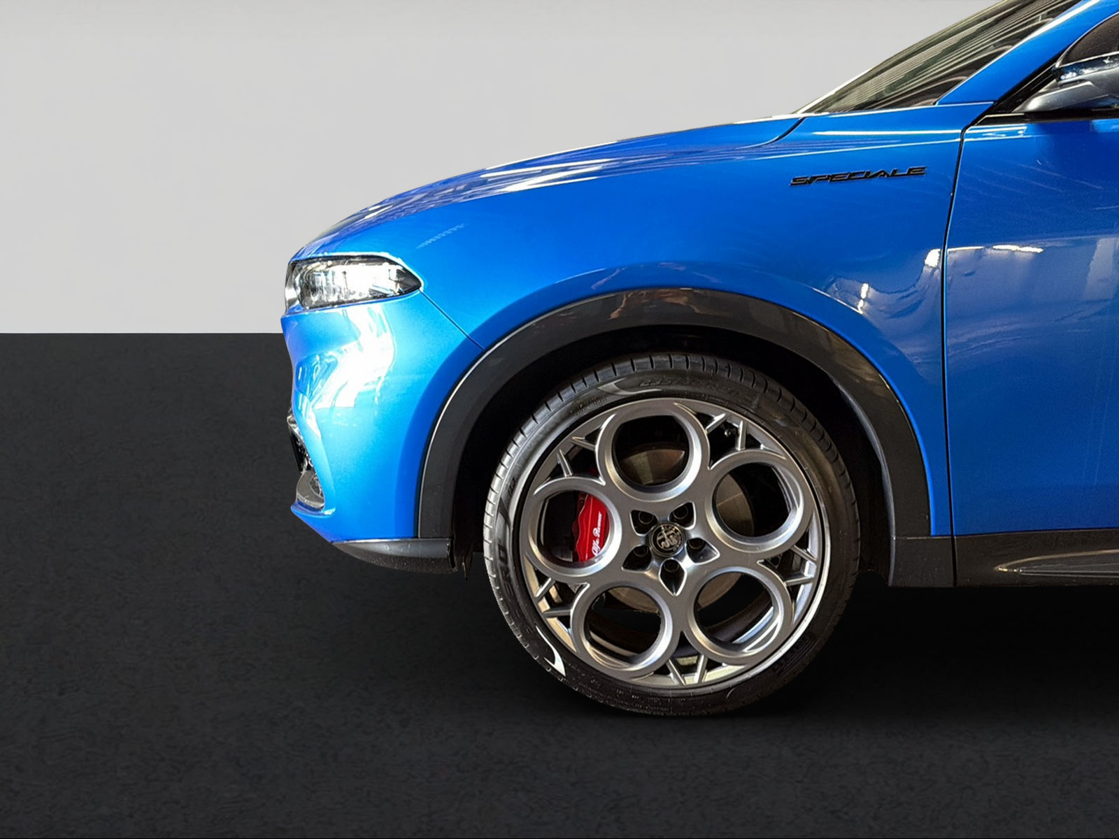 ALFA ROMEO Tonale 1.5 48V Hybrid Speciale Pack Plus-image-2
