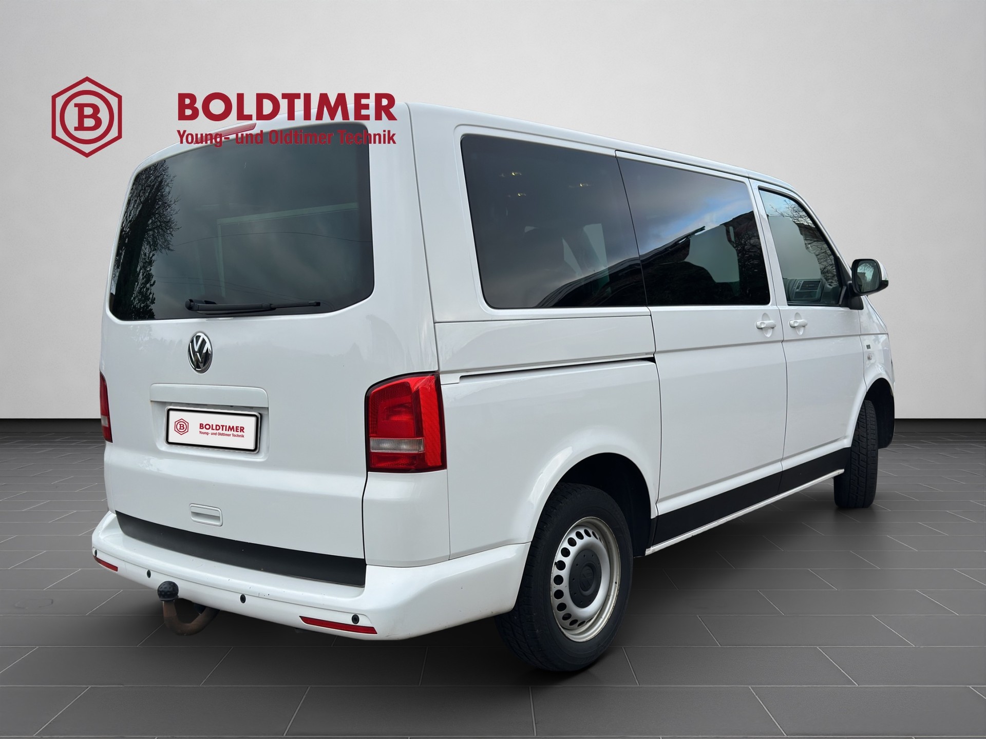 VW T5 Caravelle Comfortline 2.0 TDI CR DSG-image-5