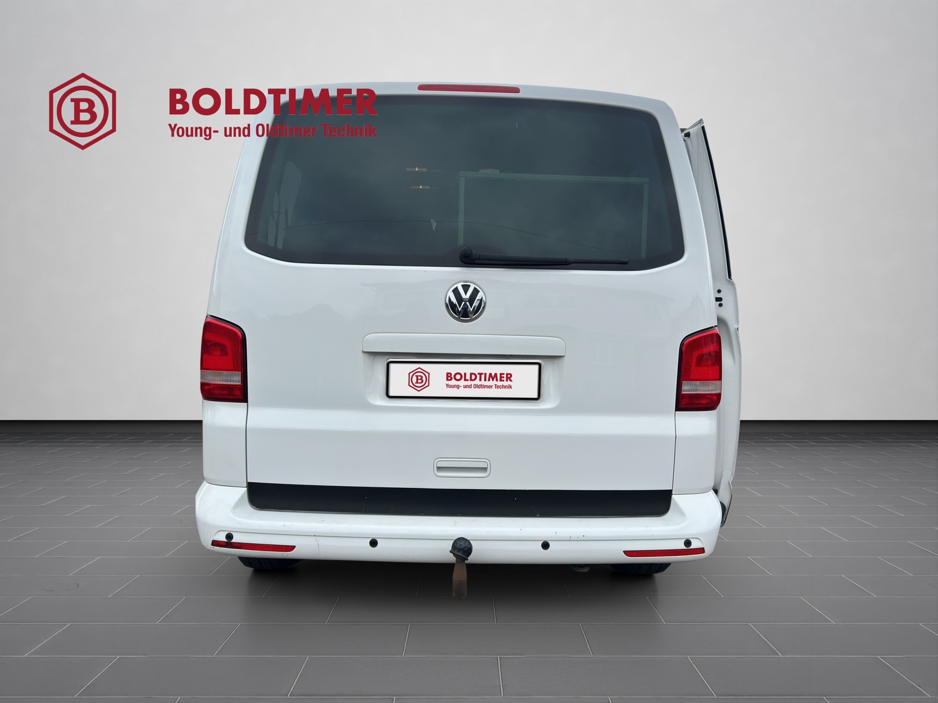 VW T5 Caravelle Comfortline 2.0 TDI CR DSG-image-4