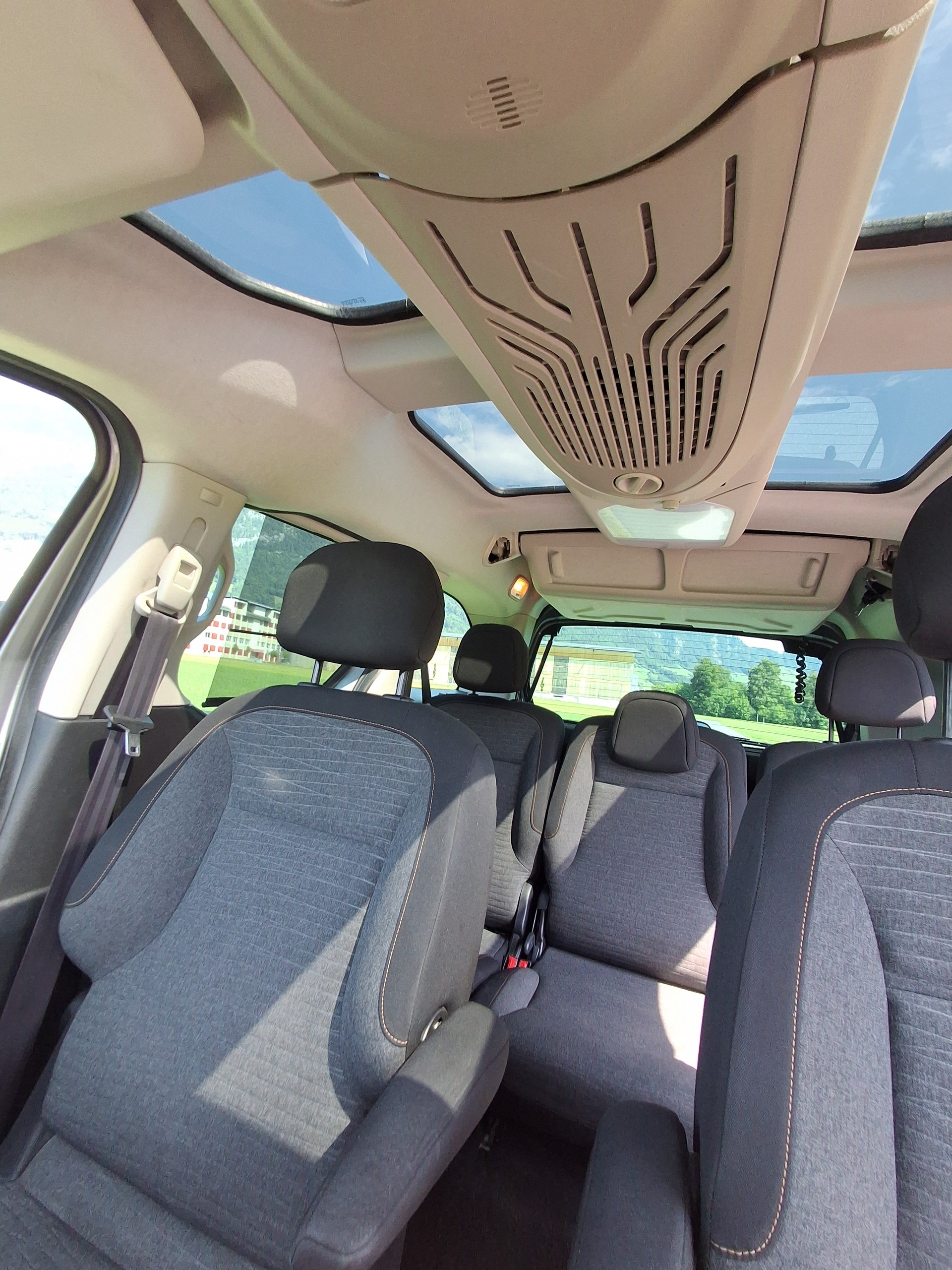CITROEN Berlingo 1.6 BlueHDi Feel ETG6-image-6