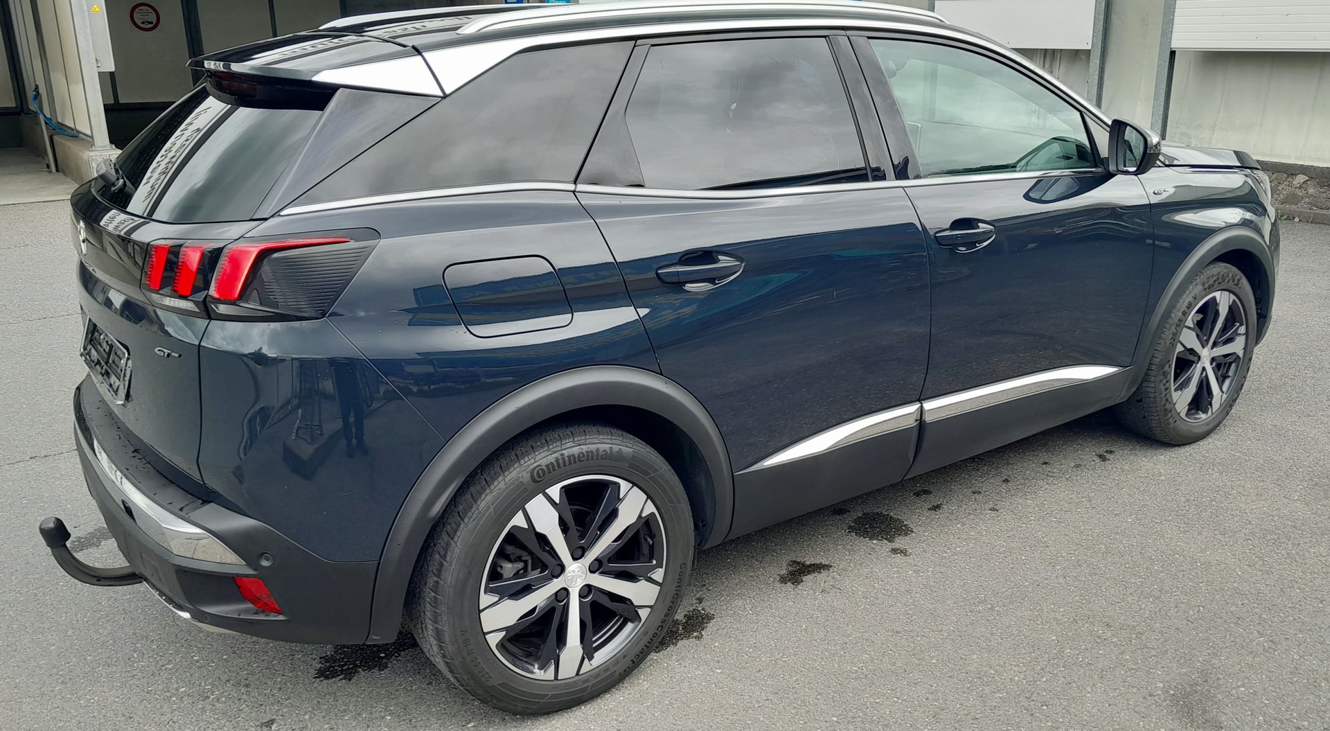 PEUGEOT 2.0 BlueHDi 180 GT-image-0