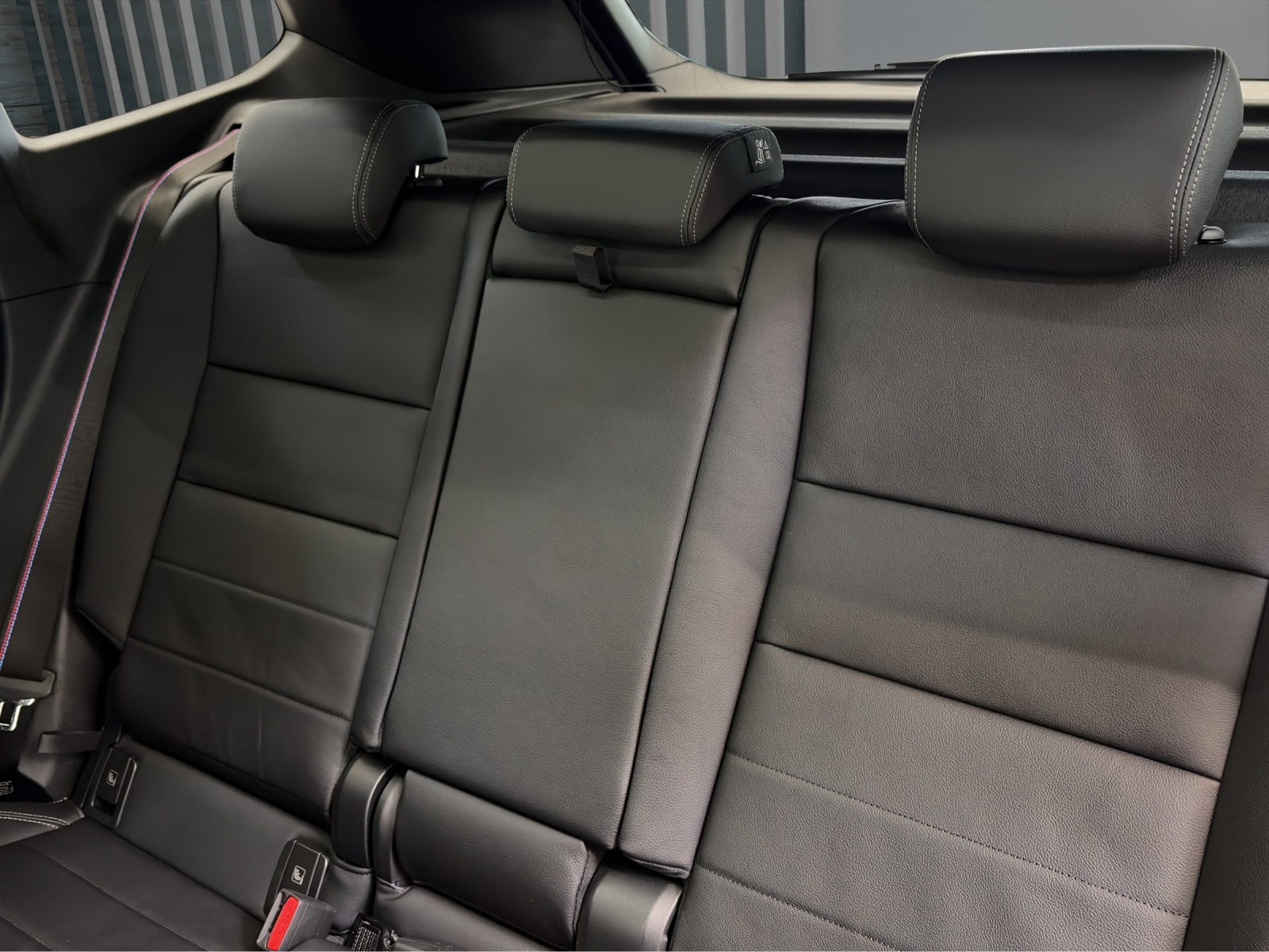BMW X1 23i xDrive paddles-image-17