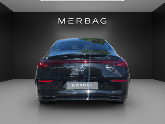 MERCEDES-BENZ CLA 220 8G-DCT 4Matic-image-4