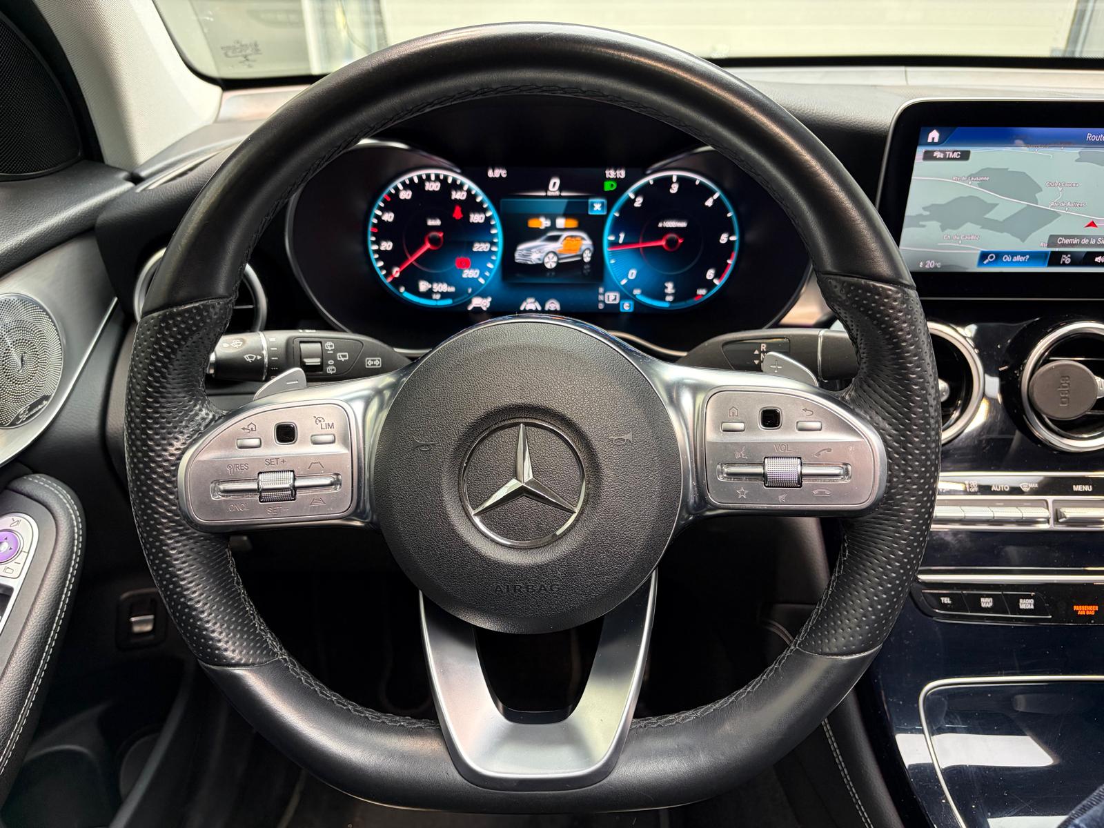 MERCEDES-BENZ GLC 250 d AMG Line 4Matic 9G-Tronic - Toit ouvrant - Caméra 360-image-17