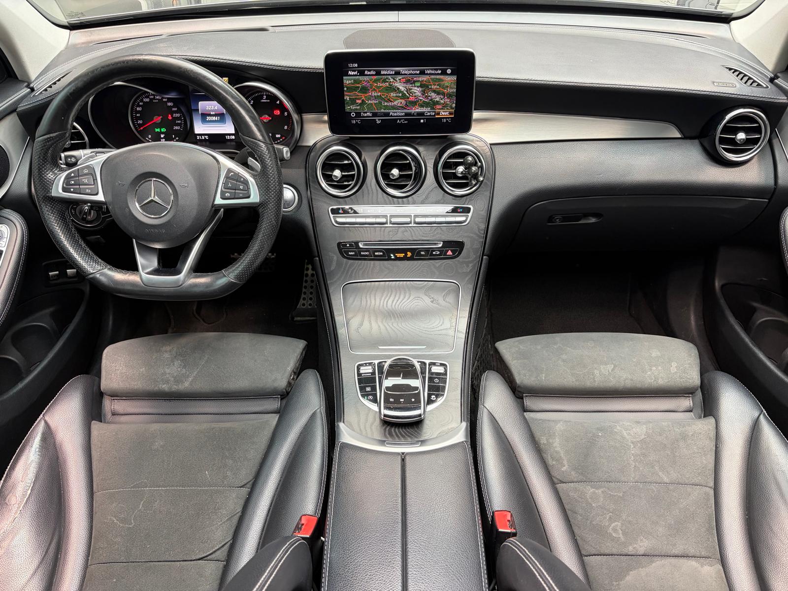 MERCEDES-BENZ GLC 250 d AMG Line 4Matic 9G-Tronic - Toit ouvrant - Caméra 360-image-14