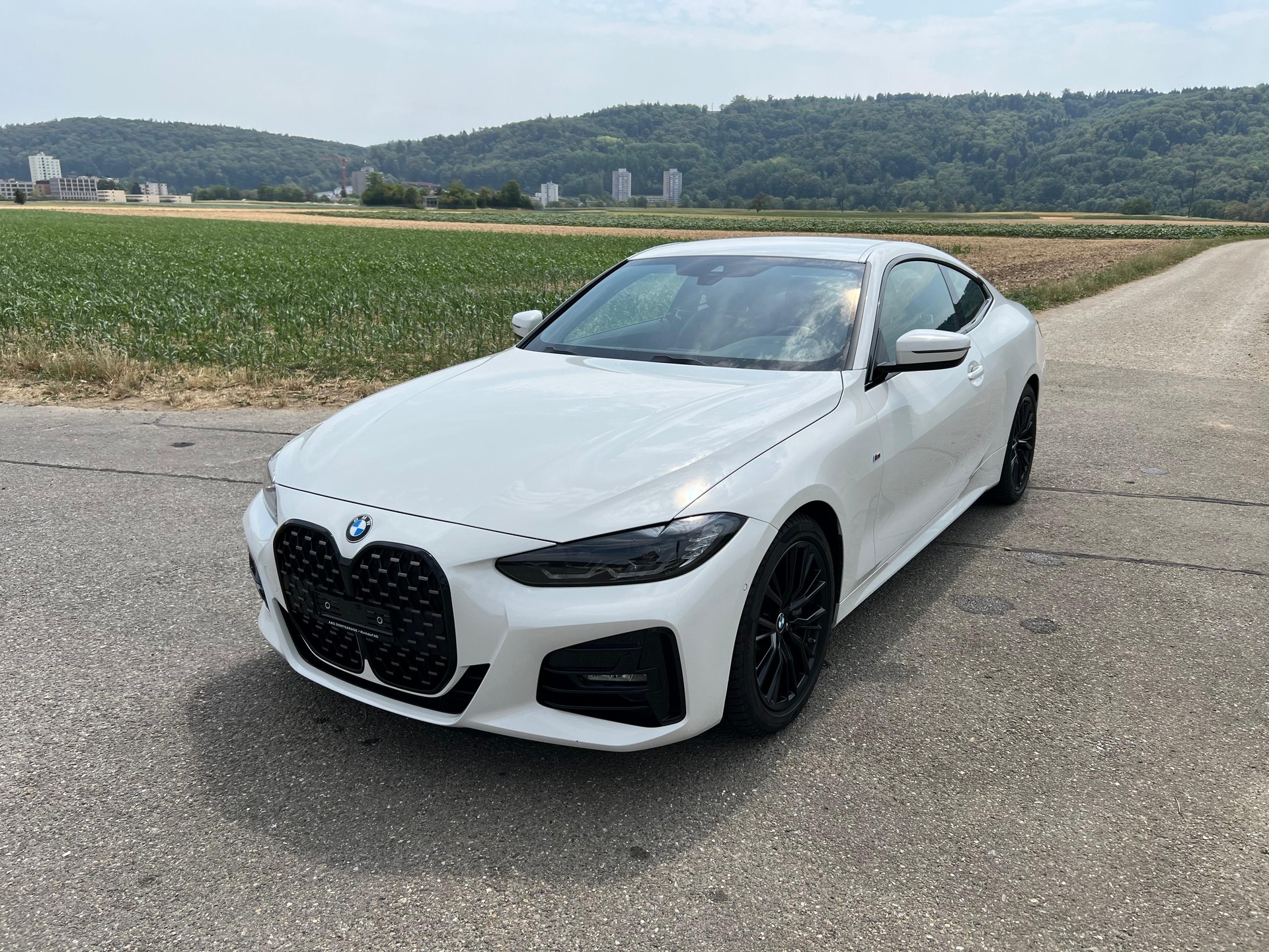 BMW 430i xDrive Coupé M Sport Steptronic-image-0