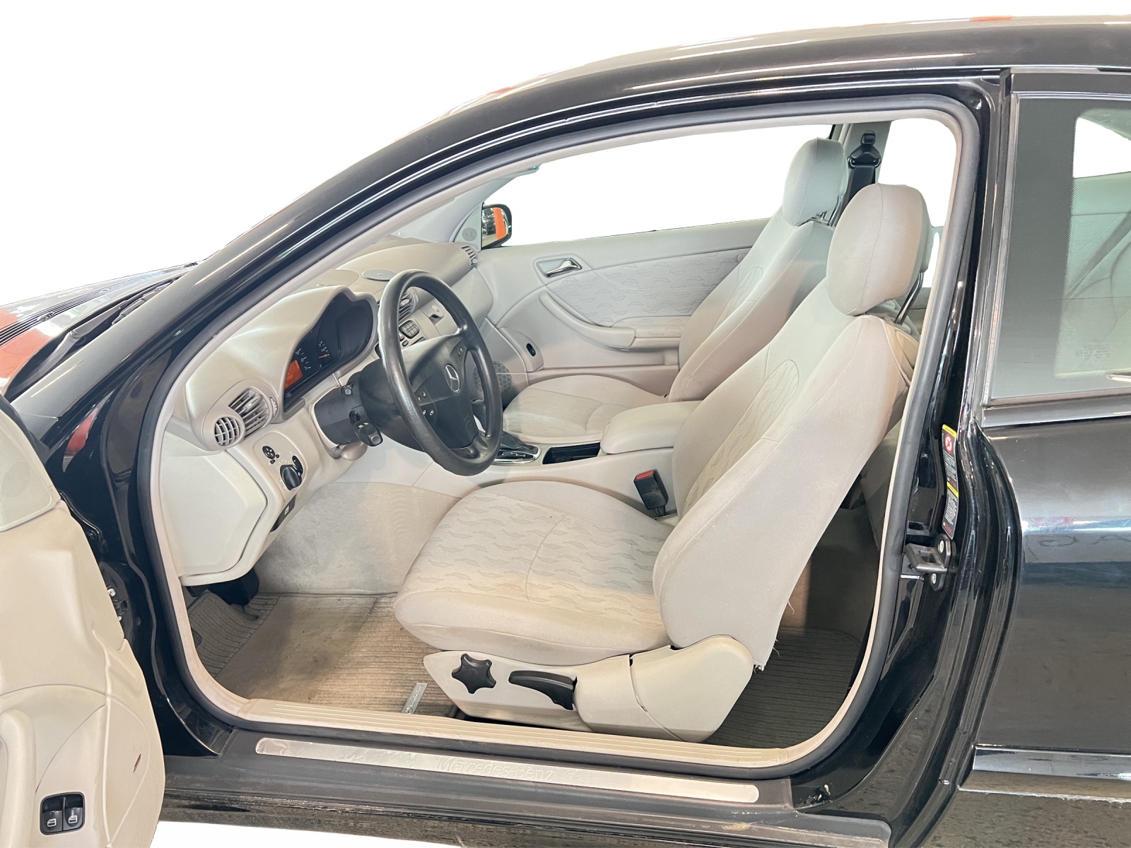 MERCEDES-BENZ C 180 Kompressor-image-8