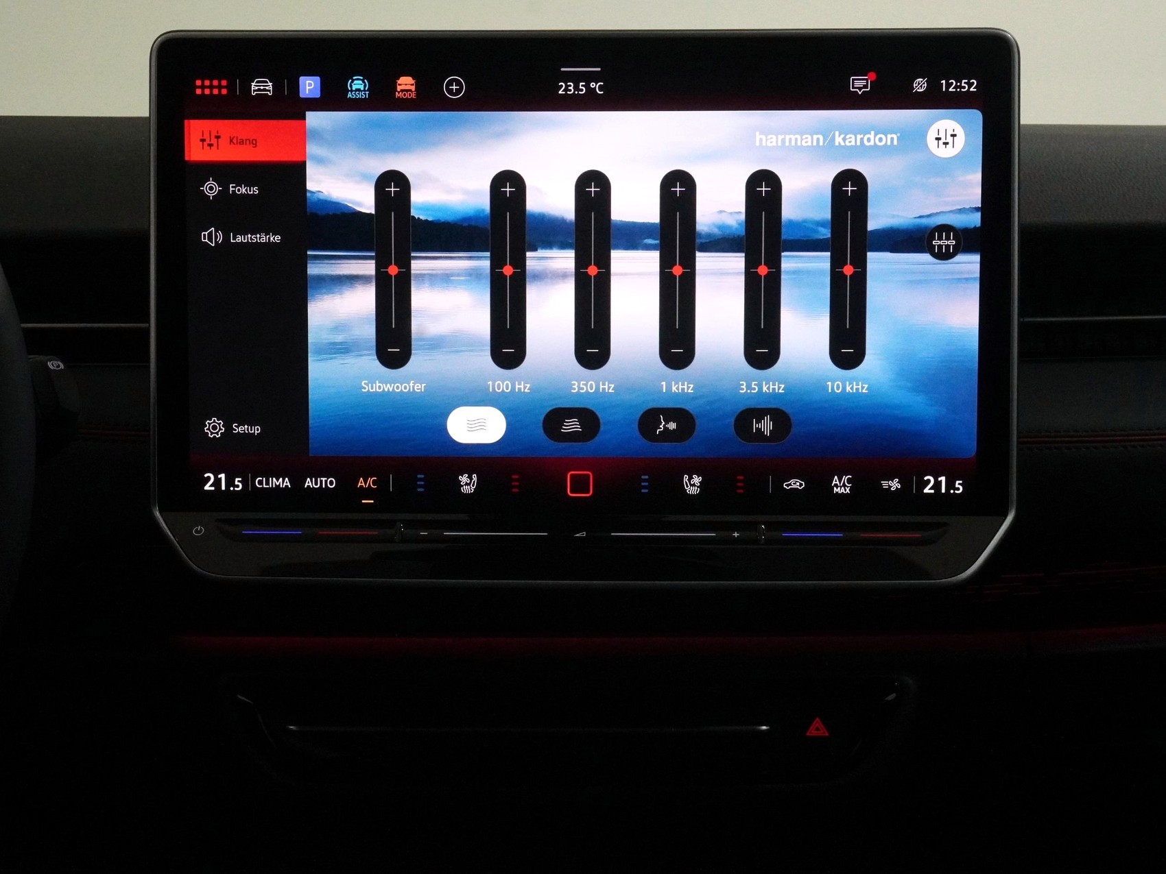 VW ID.7 Tourer 86 kWh GTX 4MOTION-image-19