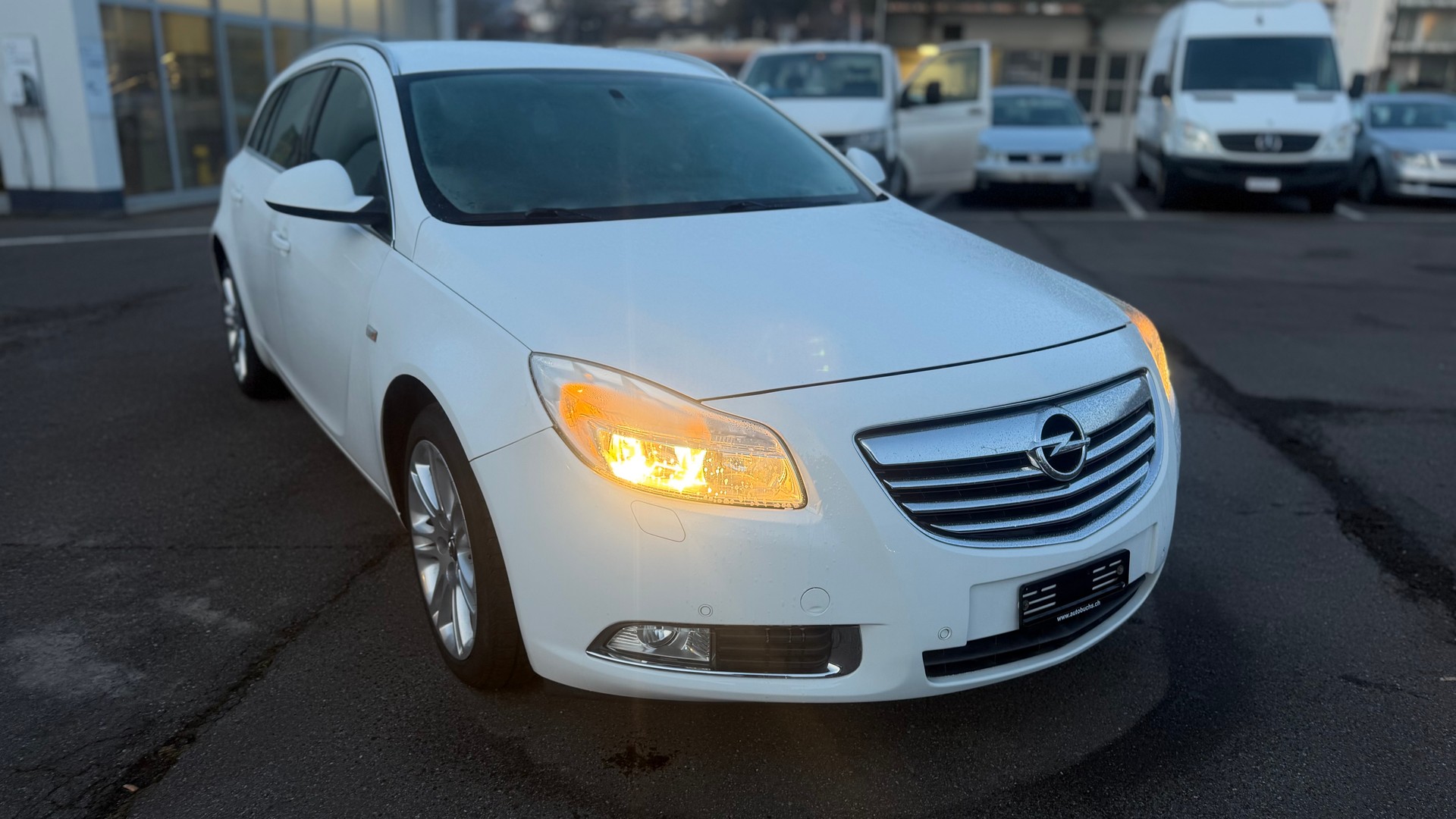 OPEL Insignia ST 2.0 Turbo Cosmo 4WD Aut.-image-2