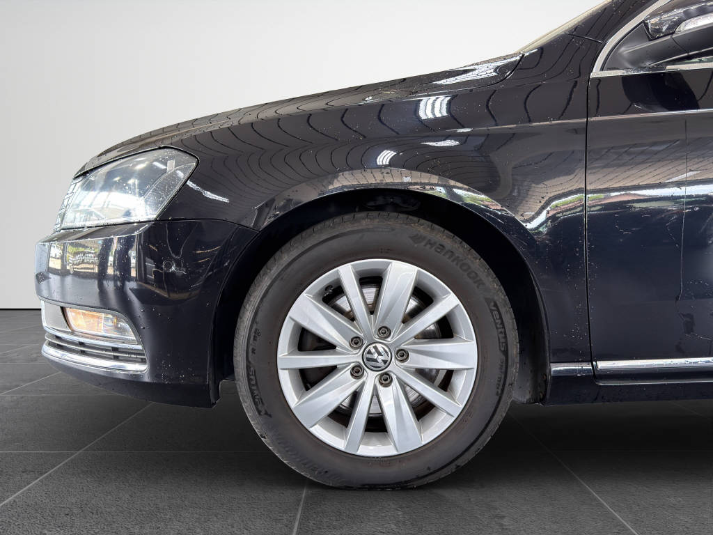 VW Passat Variant 2.0 TDI 170 BlueMT Comfl.-image-15