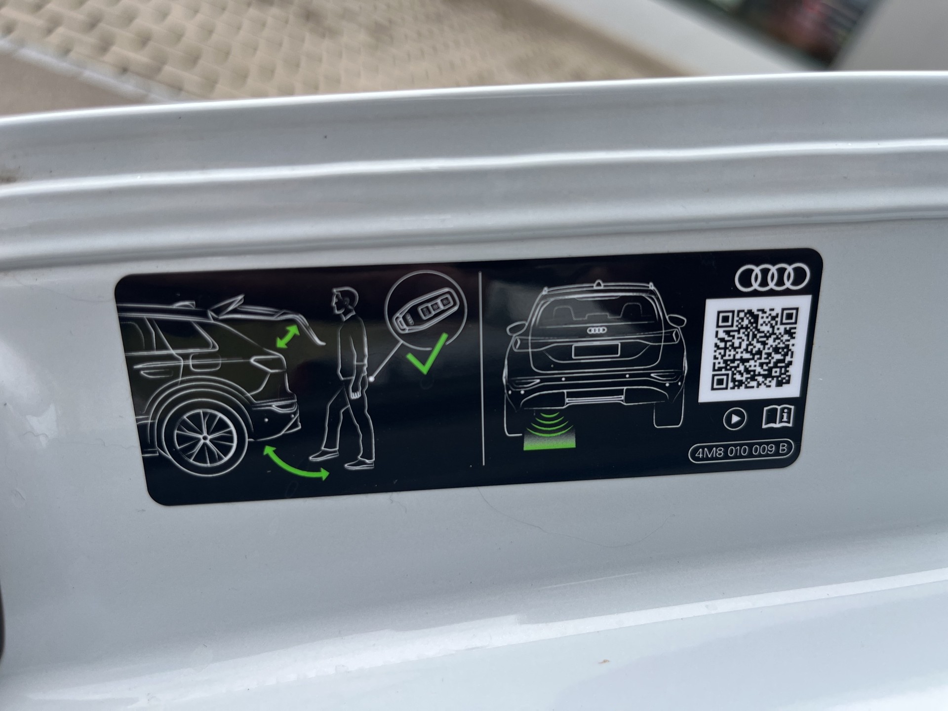 AUDI A6 Avant TFSI quattro 270 kW S tronic*Luftfederung, Allradlenkung, Panodach, Optikpaket-schwarz, 21"Alu, (5-Jahre Garantie)-image-18
