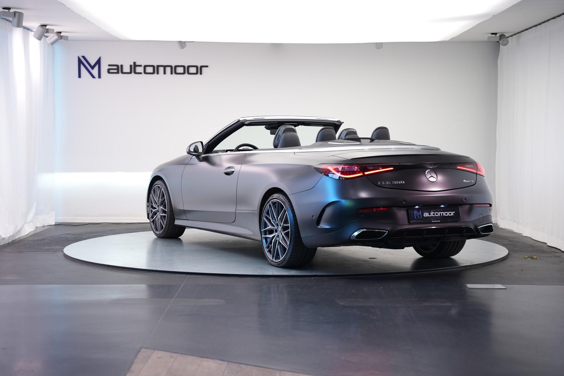 MERCEDES-BENZ CLE 300 Cabrio 4Matic 9G-Tronic-image-6