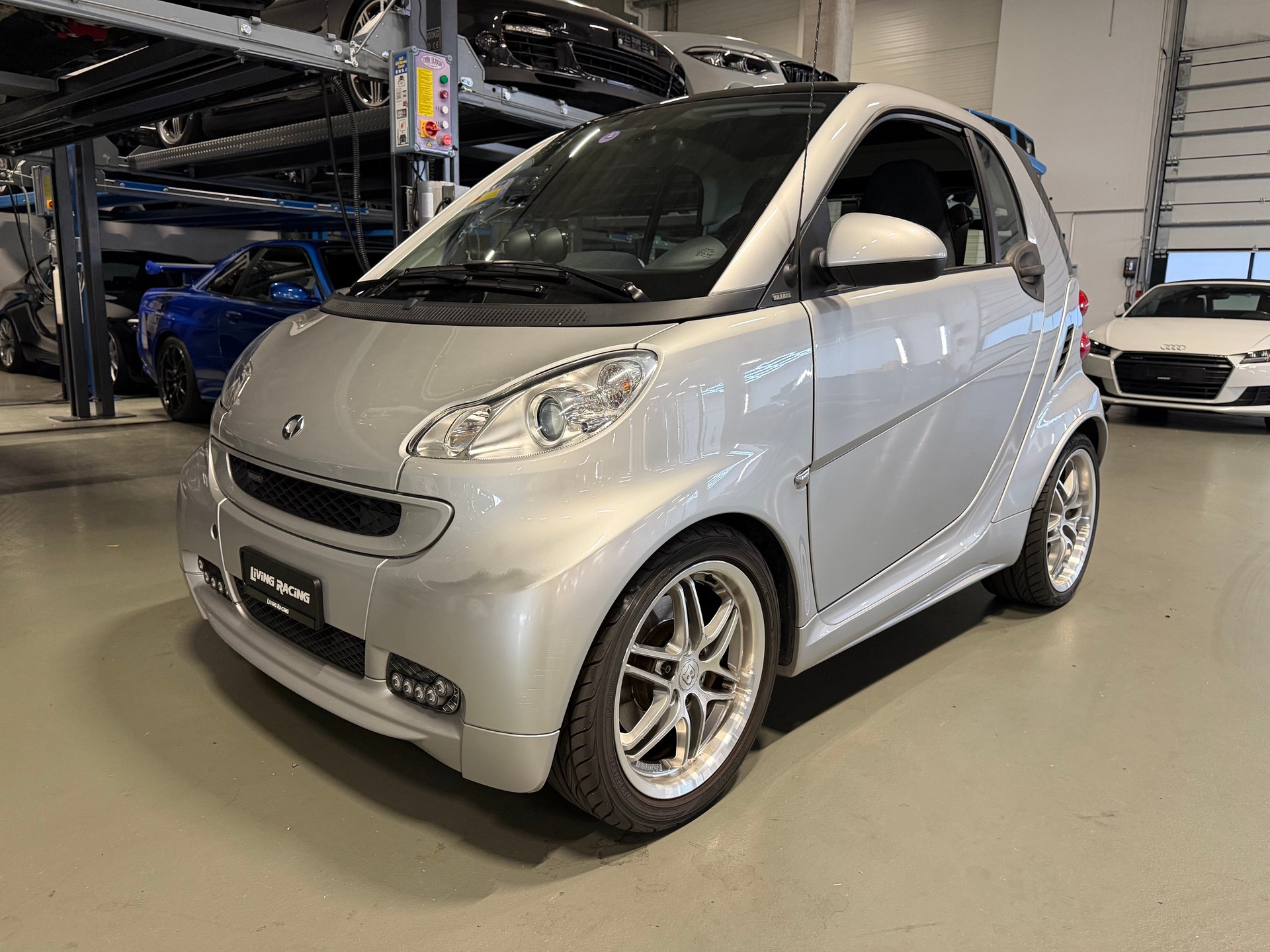 SMART fortwo Brabus softouch-image-1
