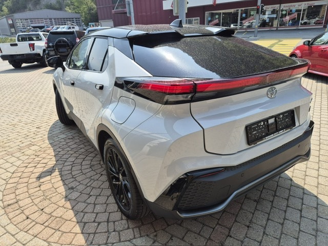TOYOTA C-HR 2.0 PHEV CVT GR Sport Premire-image-2