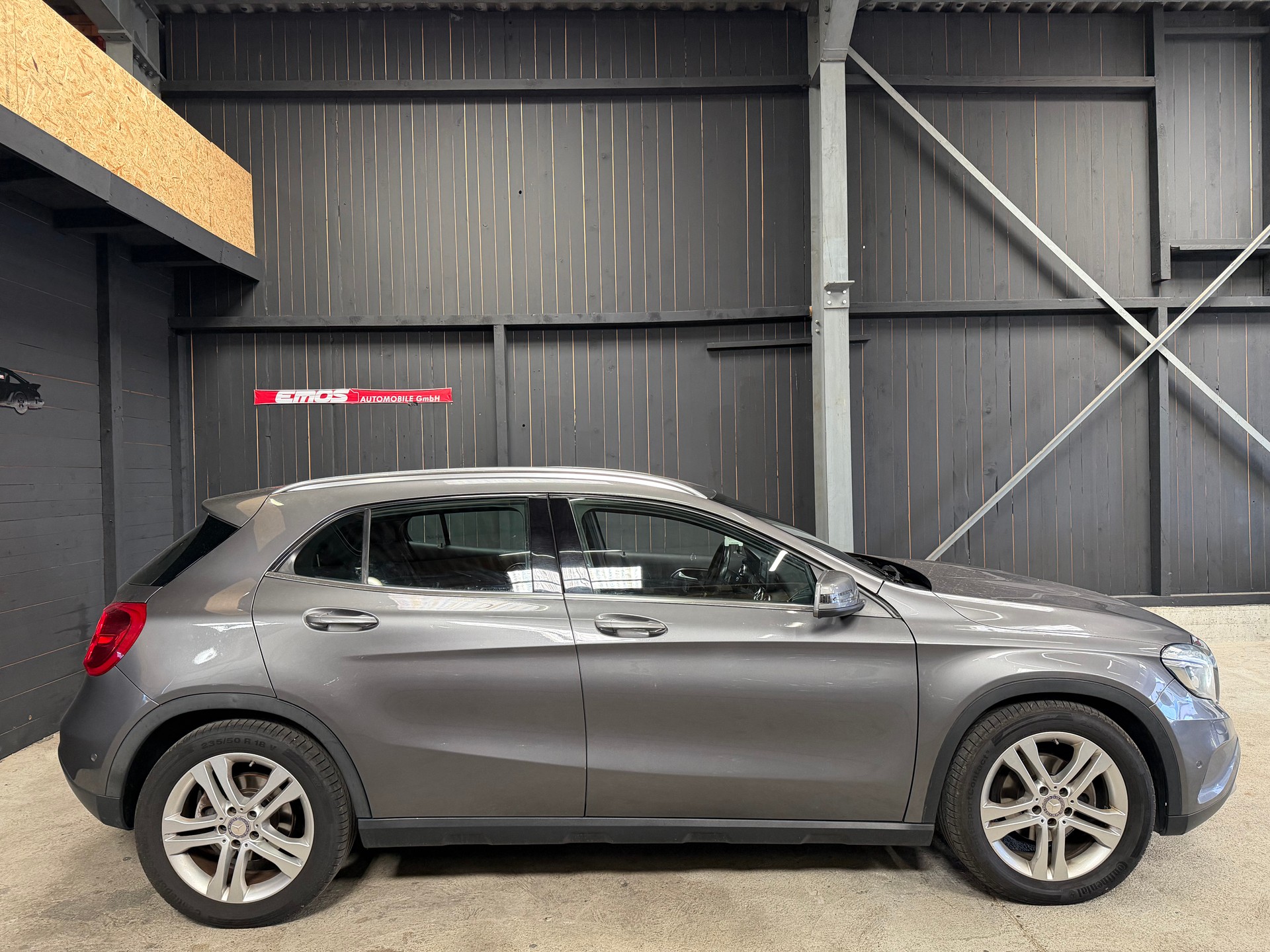 MERCEDES-BENZ GLA 220 CDI Style 4Matic 7G-DCT-image-3