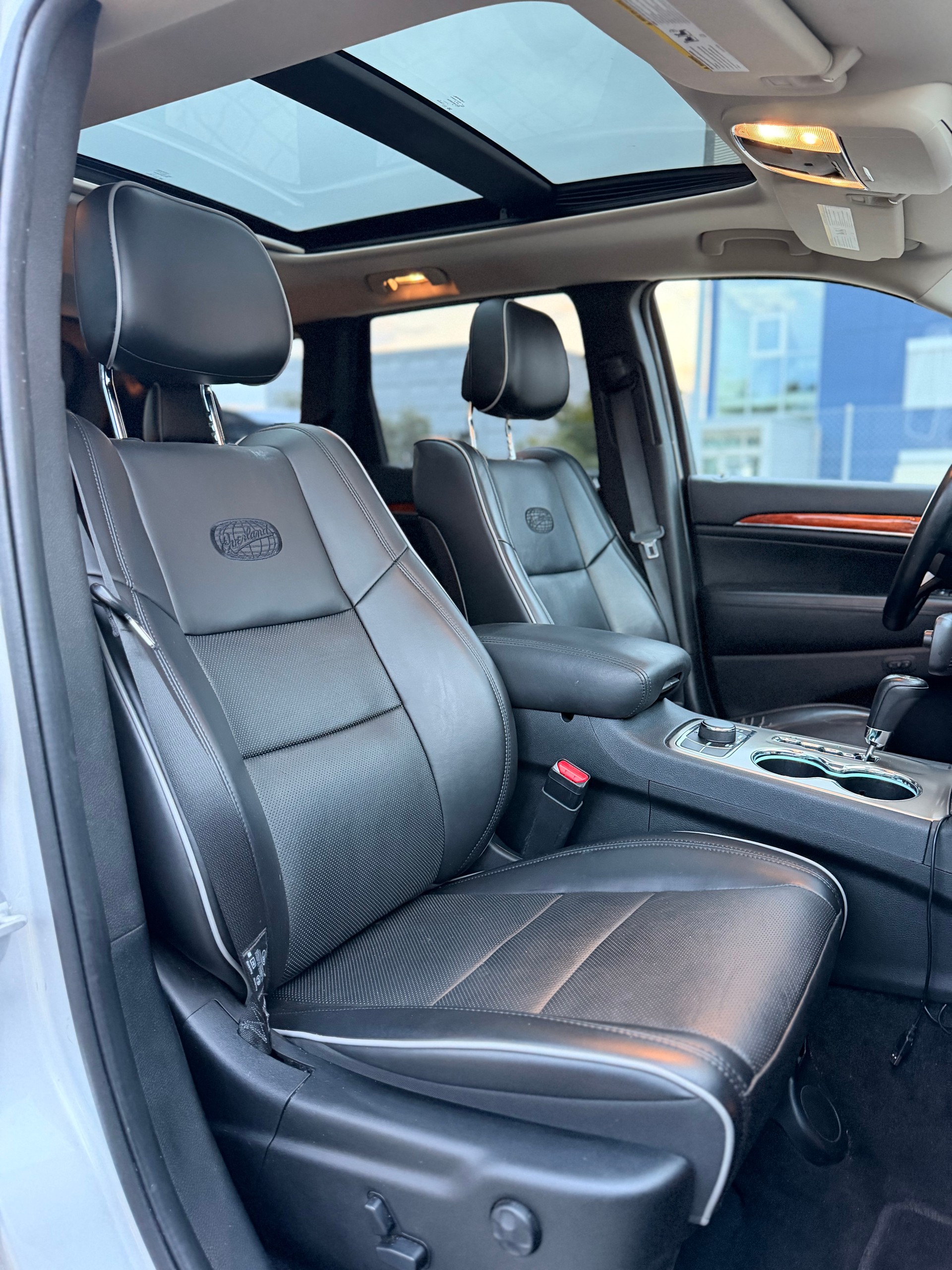 JEEP Grand Cherokee 3.6 V6 Overland Automatic-image-26