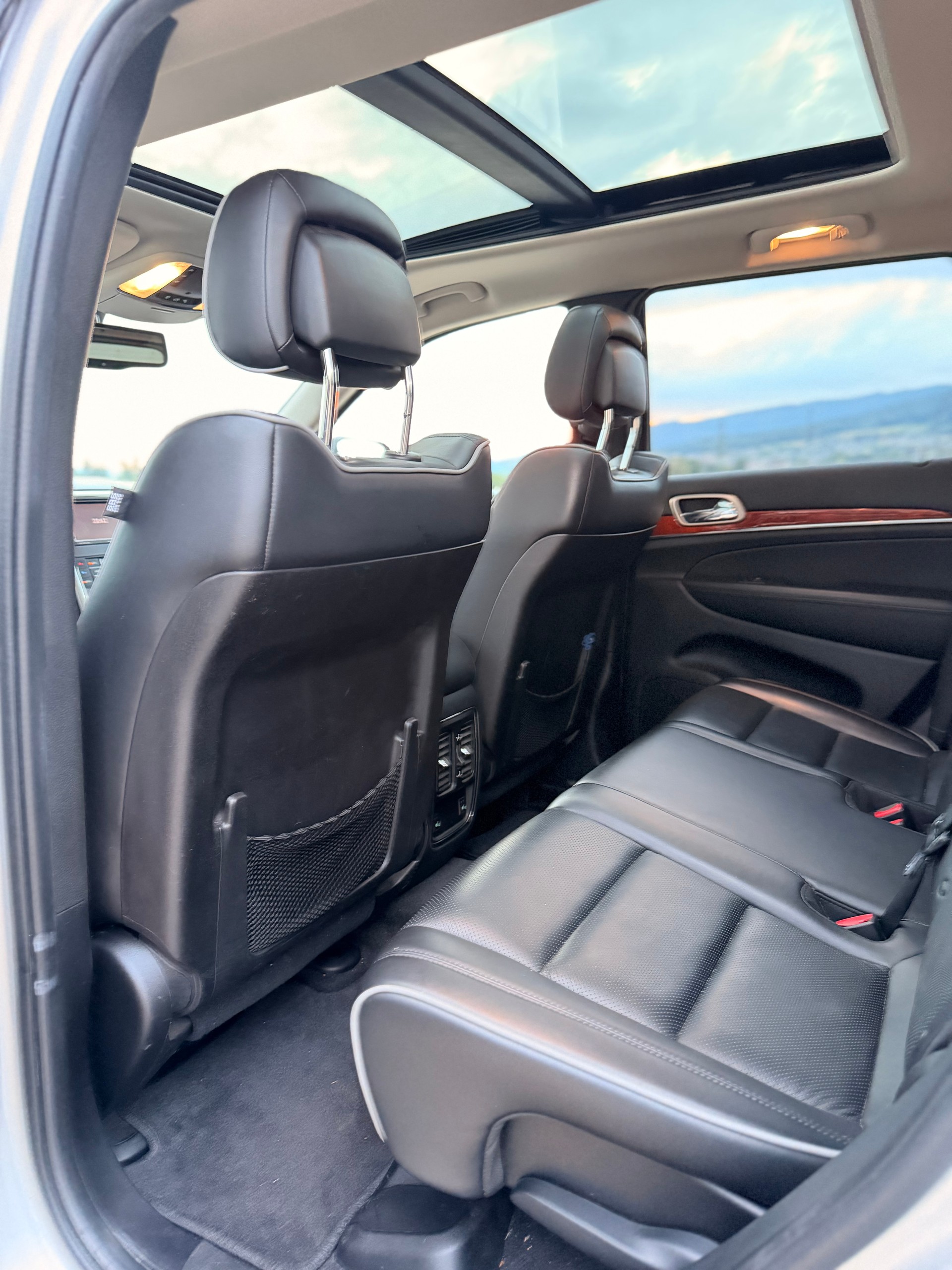 JEEP Grand Cherokee 3.6 V6 Overland Automatic-image-29