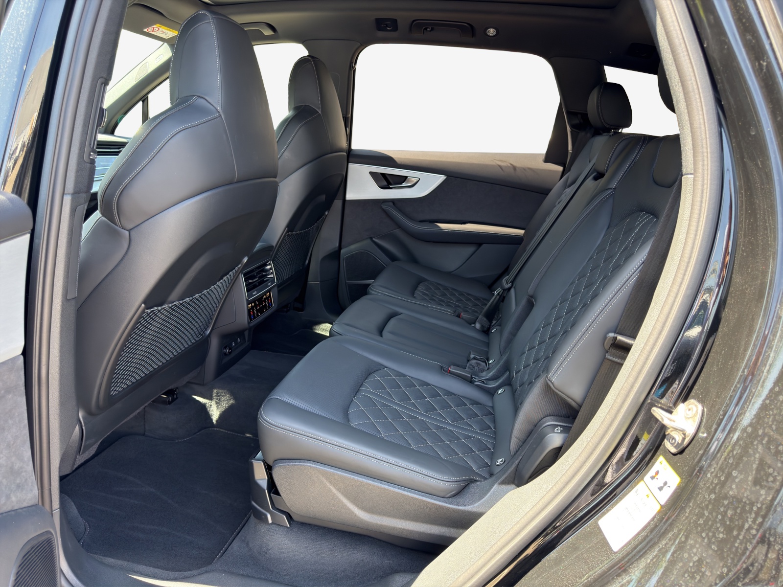 AUDI Q7 SUV TDI quattro 210 kW S Line tiptronic-image-11