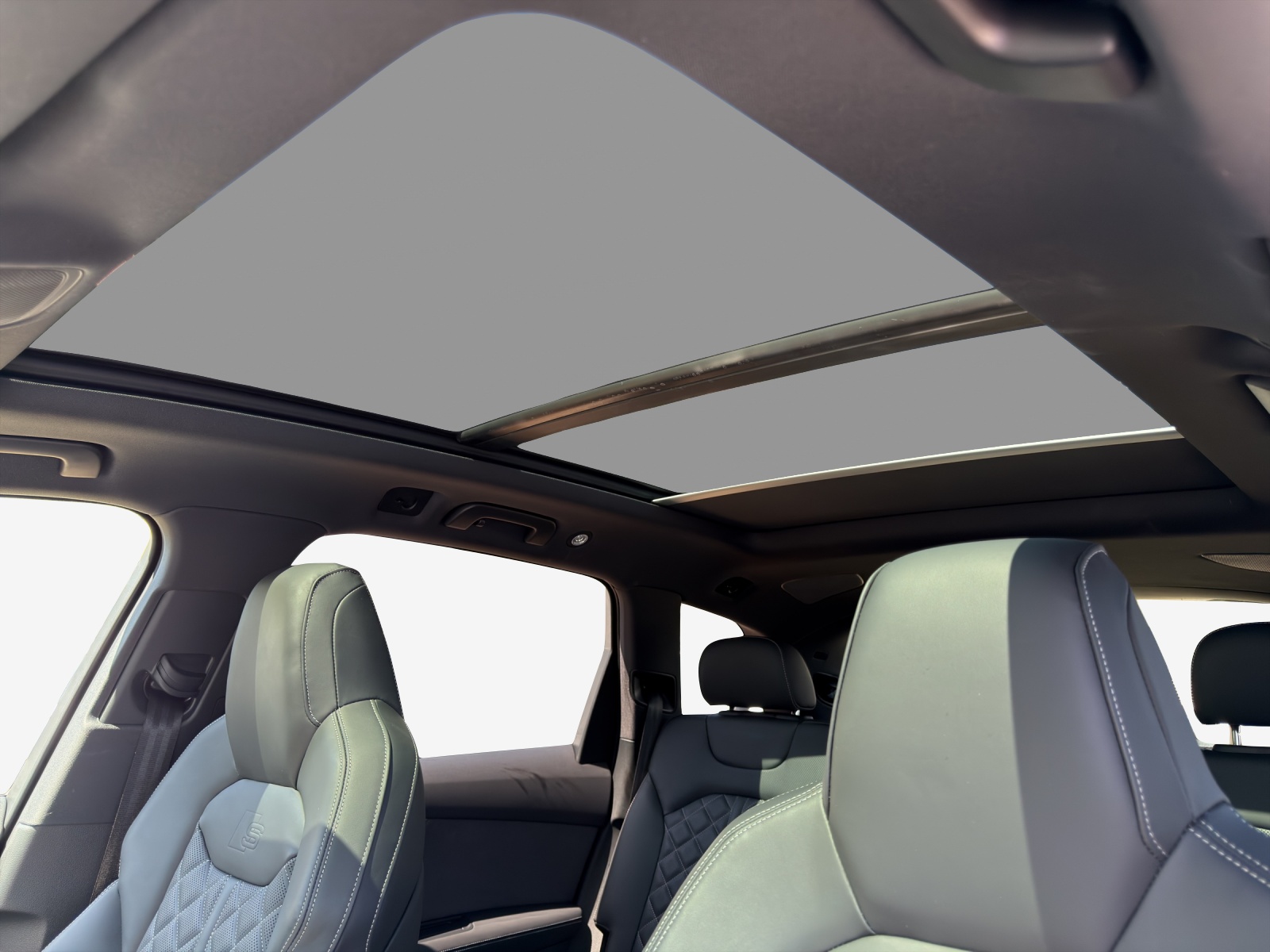 AUDI Q7 SUV TDI quattro 210 kW S Line tiptronic-image-14