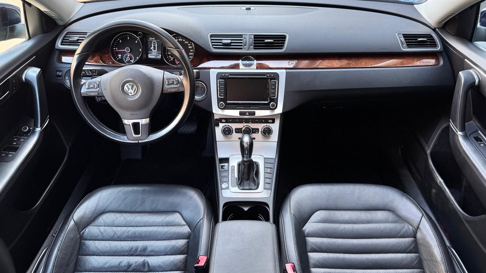 VW Passat Variant 2.0 TDI BMT Highline DSG-image-3