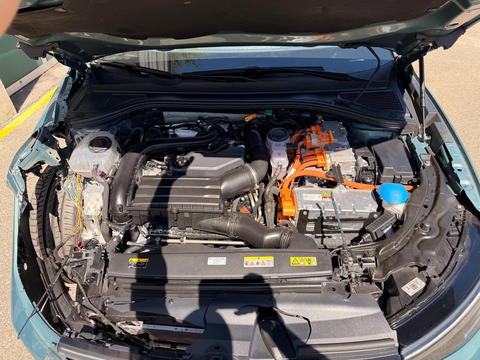 VW Passat Variant 1.5 TSI evo2 Plug-In- Hybrid R-Line DSG-image-7