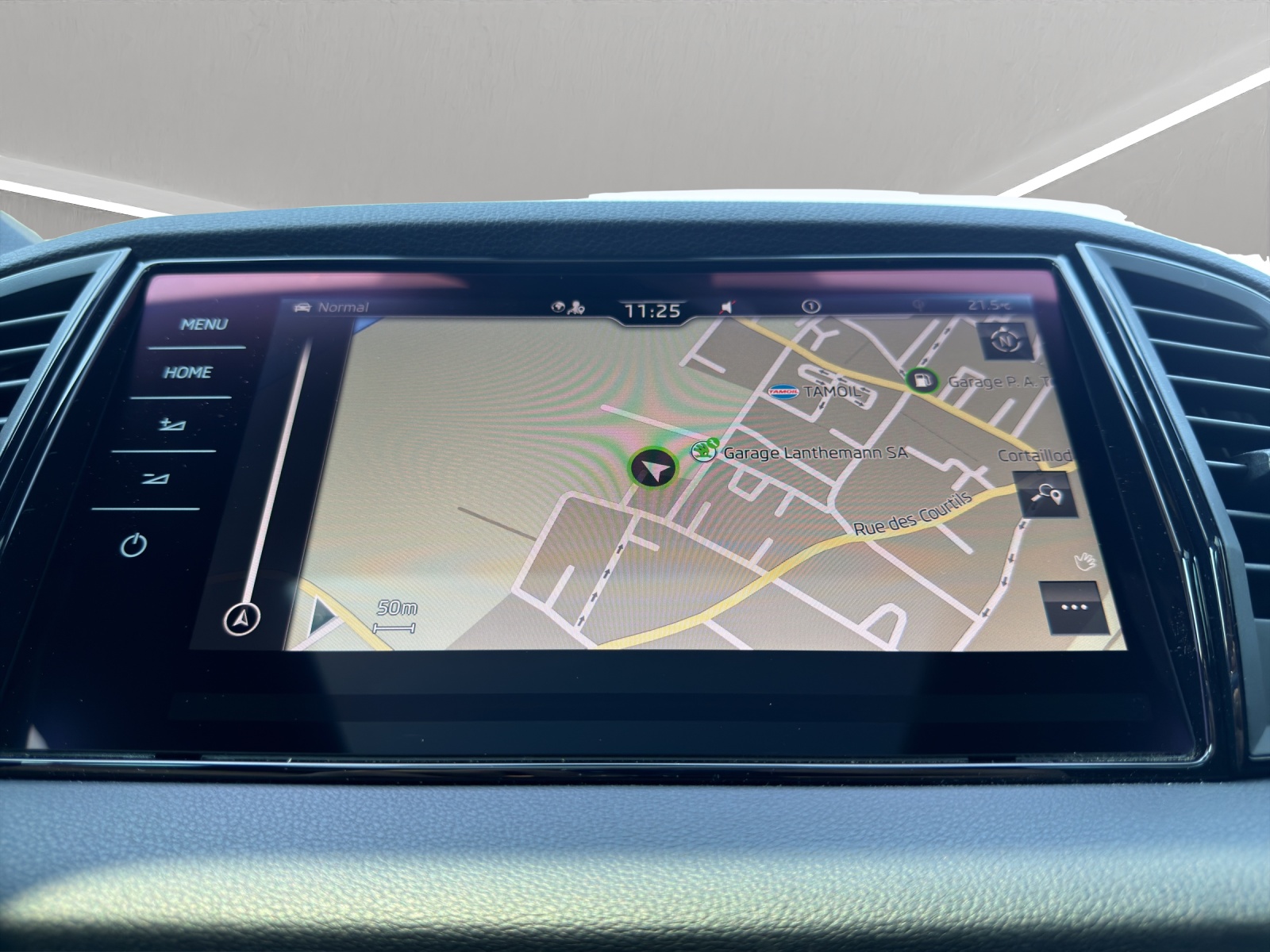 SKODA Karoq 2.0 TSI SportLine 4x4 DSG-image-14