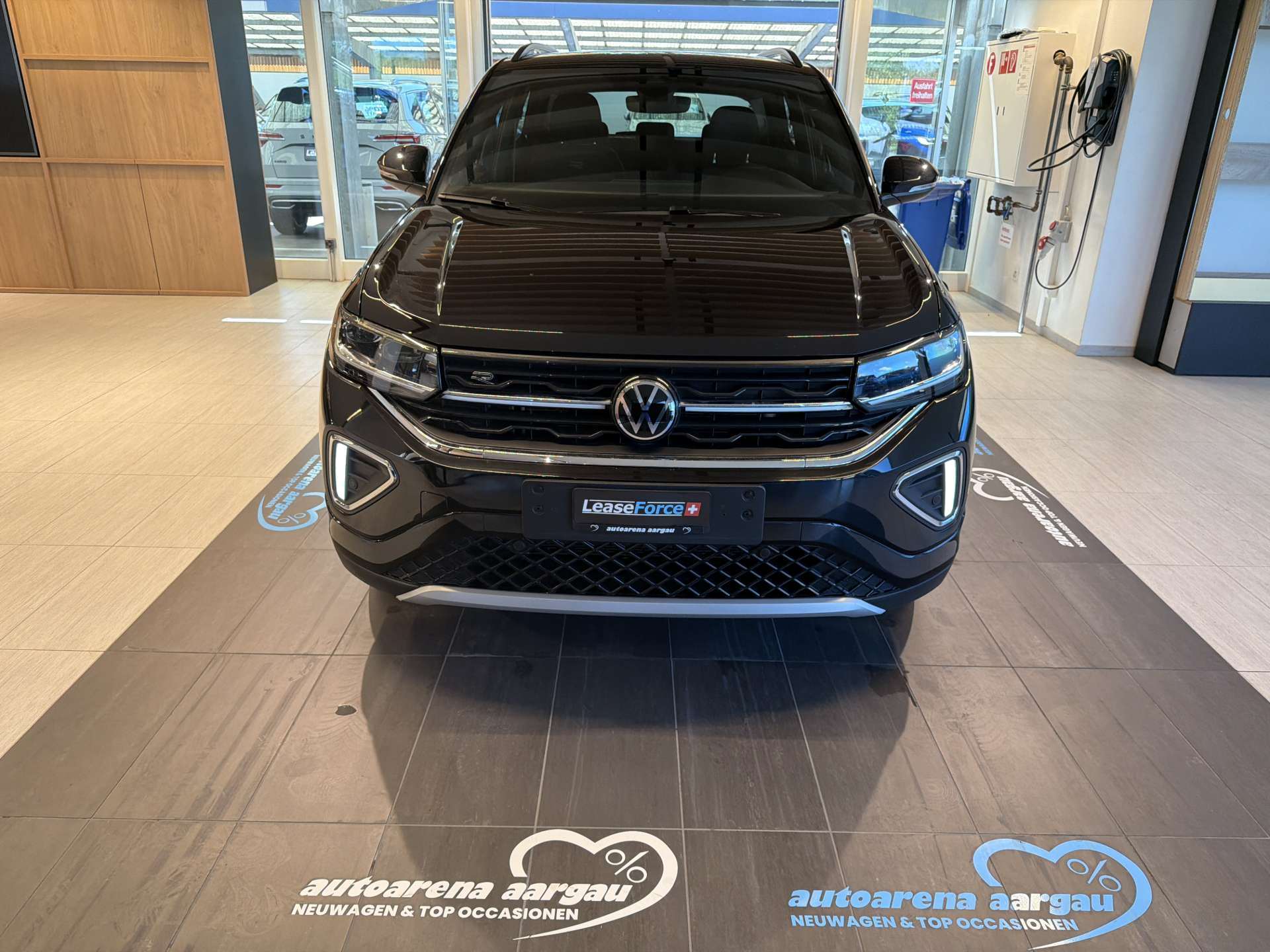 VW T-Cross 1.0 TSi EVO R-Line DSG-Automat-image-10