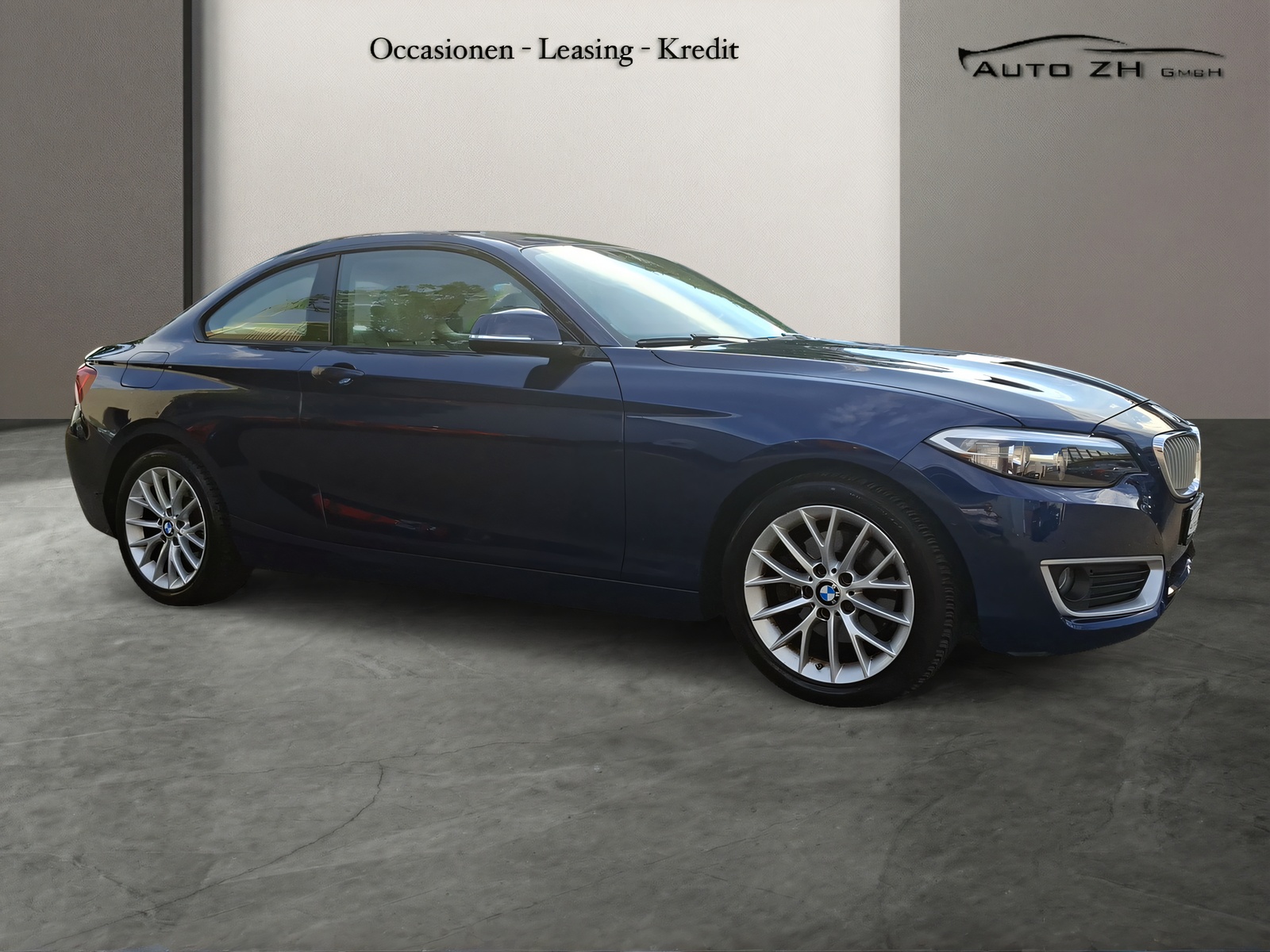 BMW 220i Modern Line Steptronic-image-2