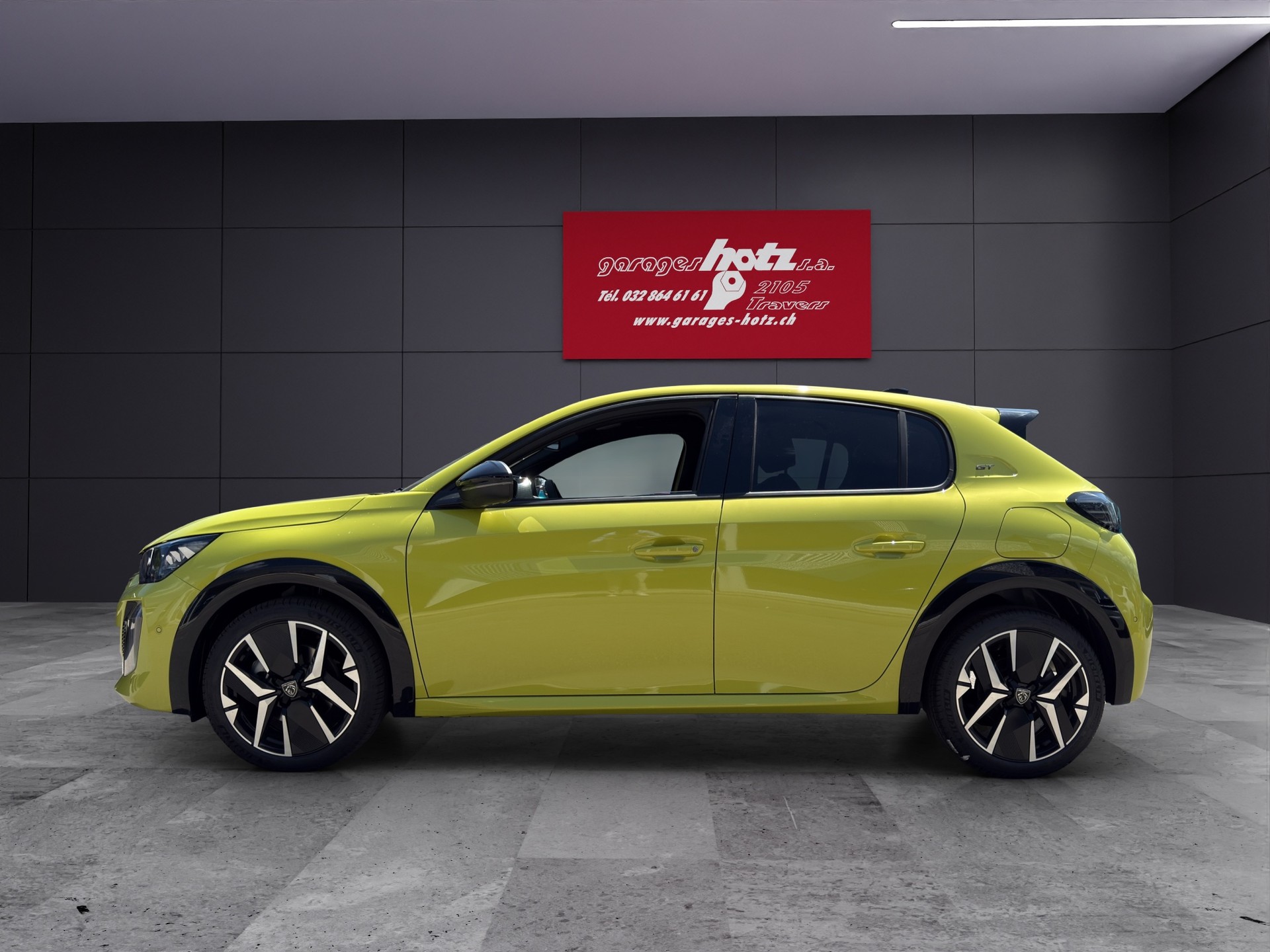 PEUGEOT 208 1.2 MHEV GT Exclusive-image-2