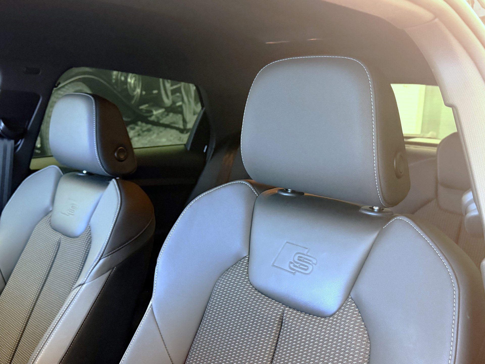 AUDI A1 Sportback 40 TFSI S Line S-tronic-image-5