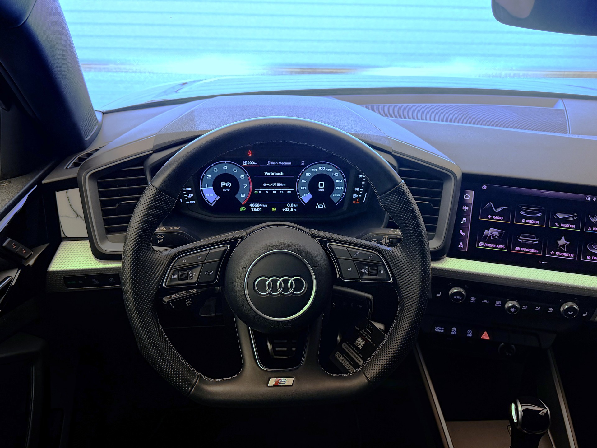 AUDI A1 Sportback 40 TFSI S Line S-tronic-image-7
