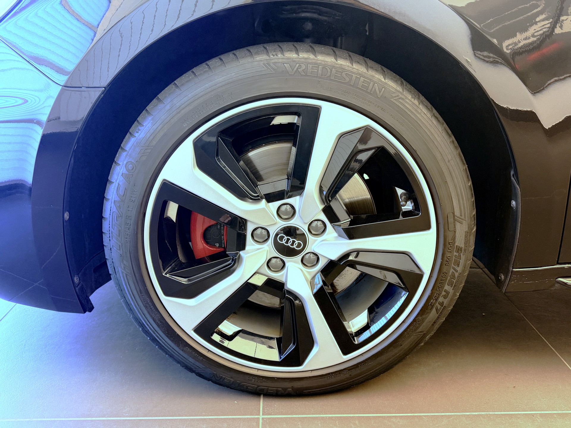 AUDI A1 Sportback 40 TFSI S Line S-tronic-image-2