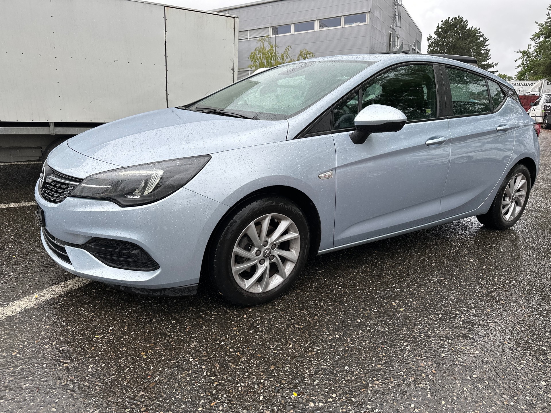 OPEL Astra 1.2i Turbo GS-Line-image-4