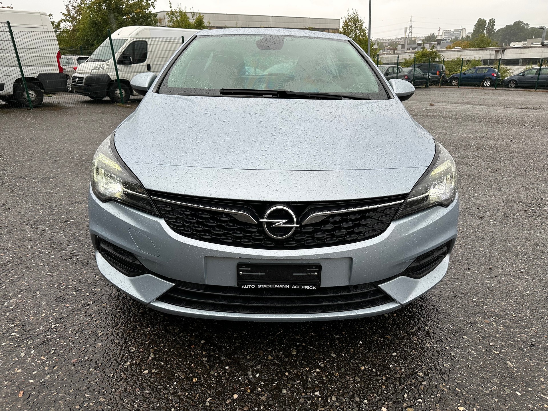 OPEL Astra 1.2i Turbo GS-Line-image-5