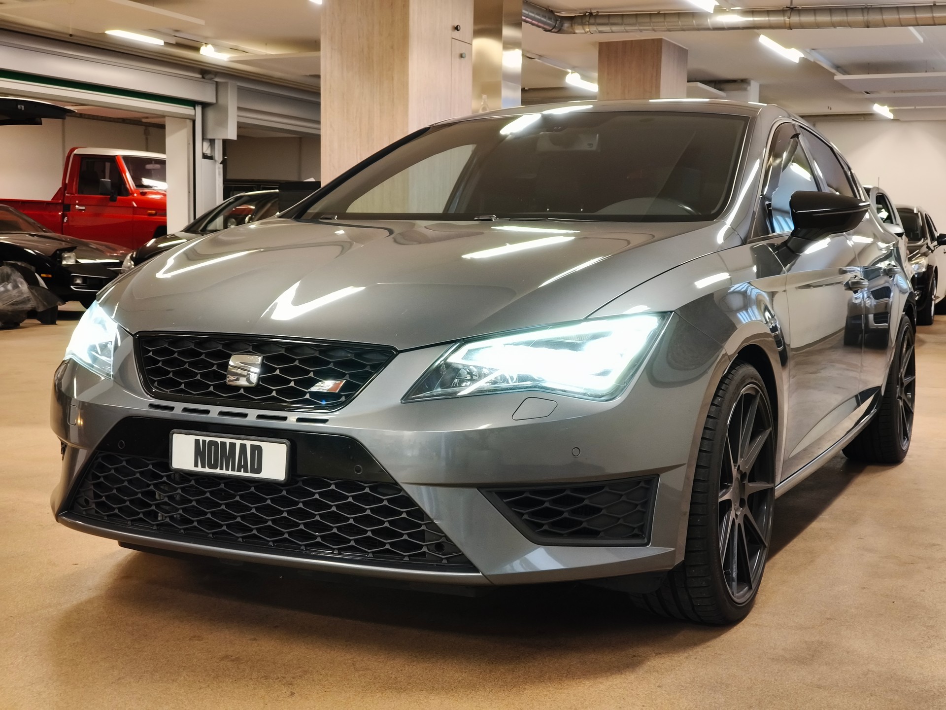 SEAT Leon 2.0 TSI Cupra 280 DSG-image-0