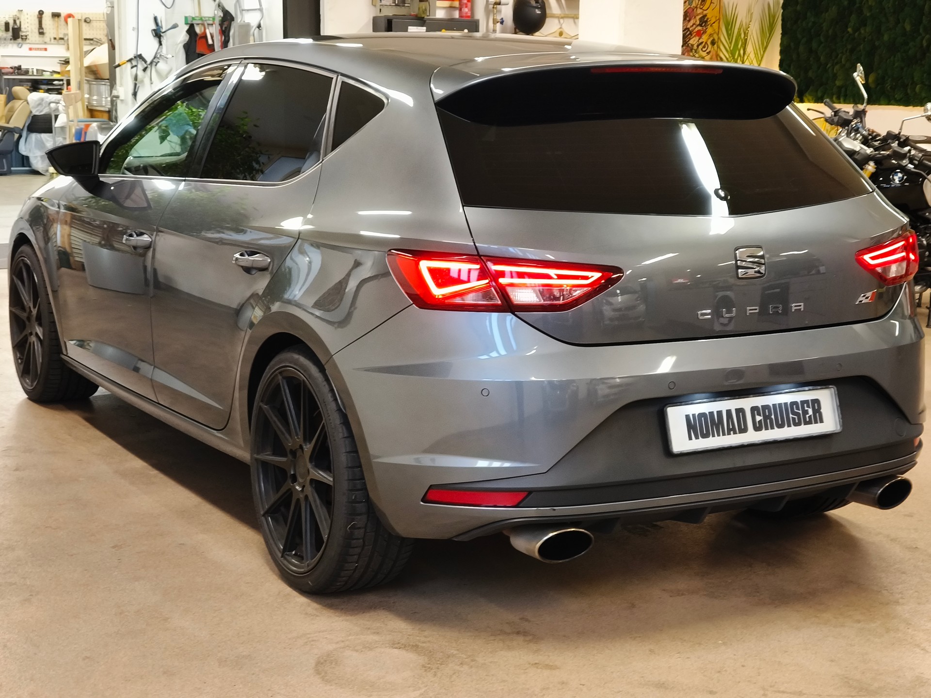SEAT Leon 2.0 TSI Cupra 280 DSG-image-14