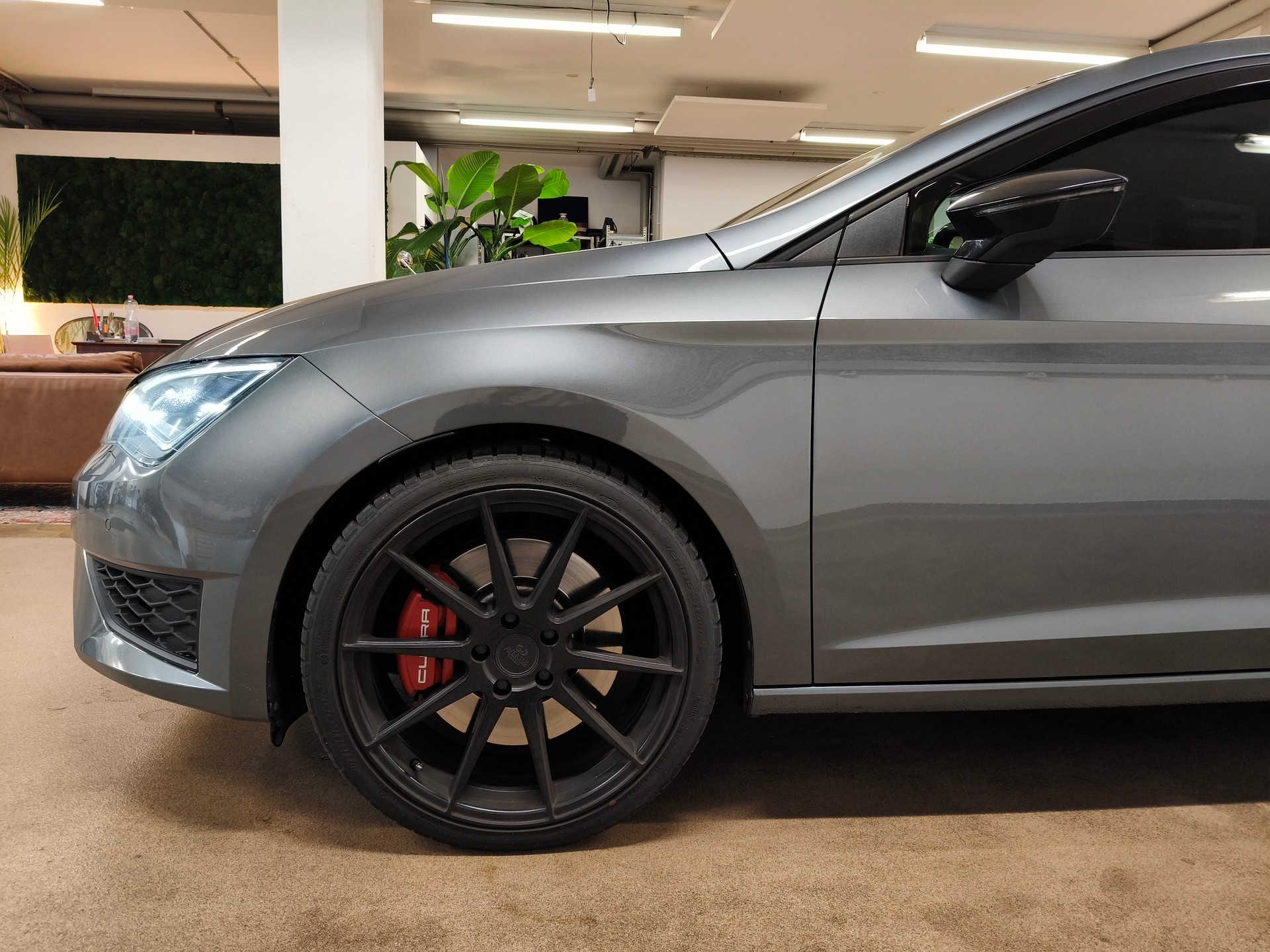 SEAT Leon 2.0 TSI Cupra 280 DSG-image-2