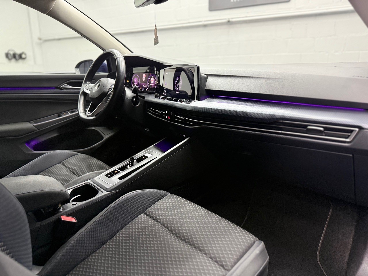 VW Golf 2.0 TDI Style DSG | ACC Tempomat | Ambiente | AHK 1.6T-image-19