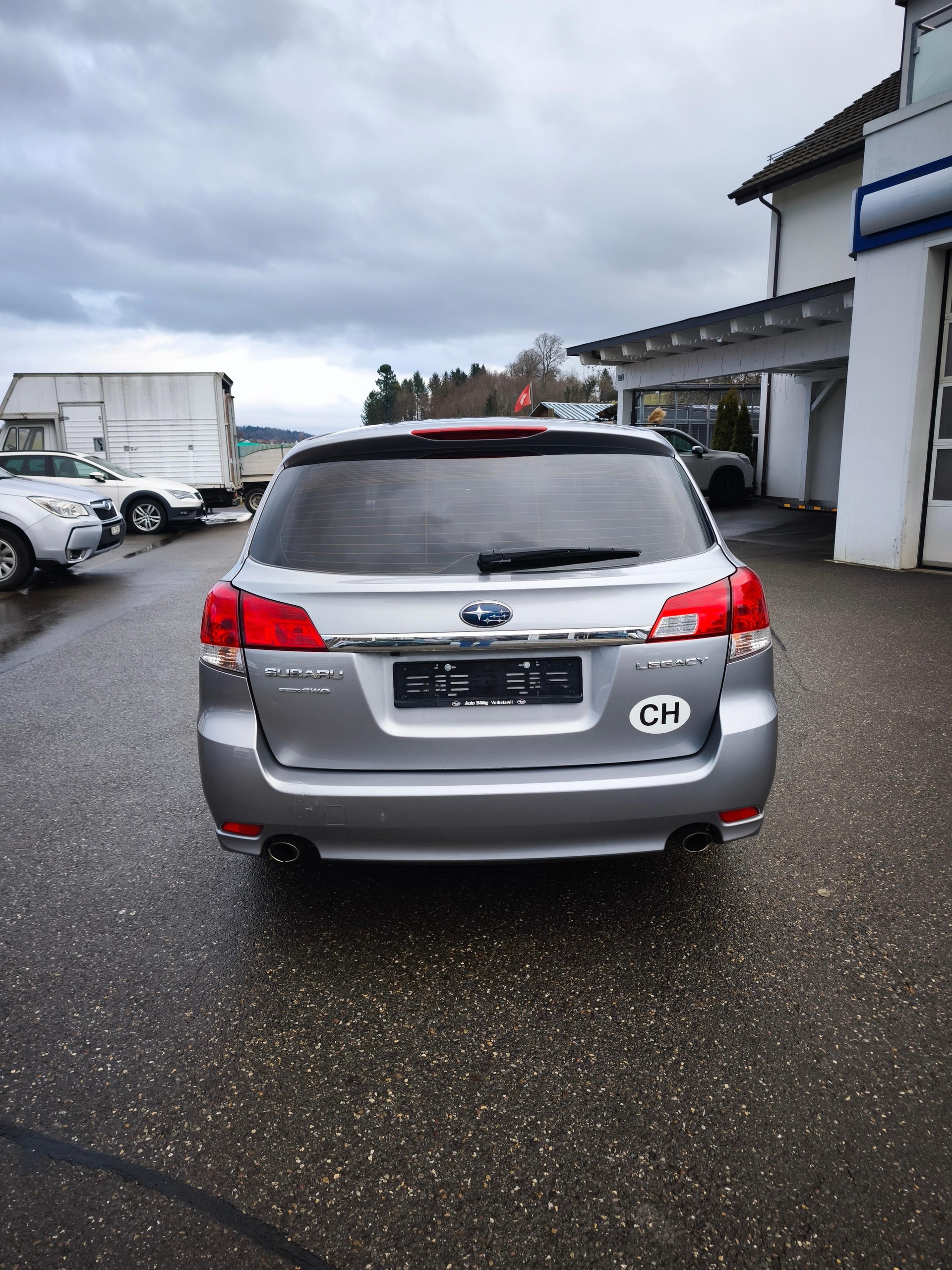SUBARU Legacy Station 2.5 GT Executive S-image-4