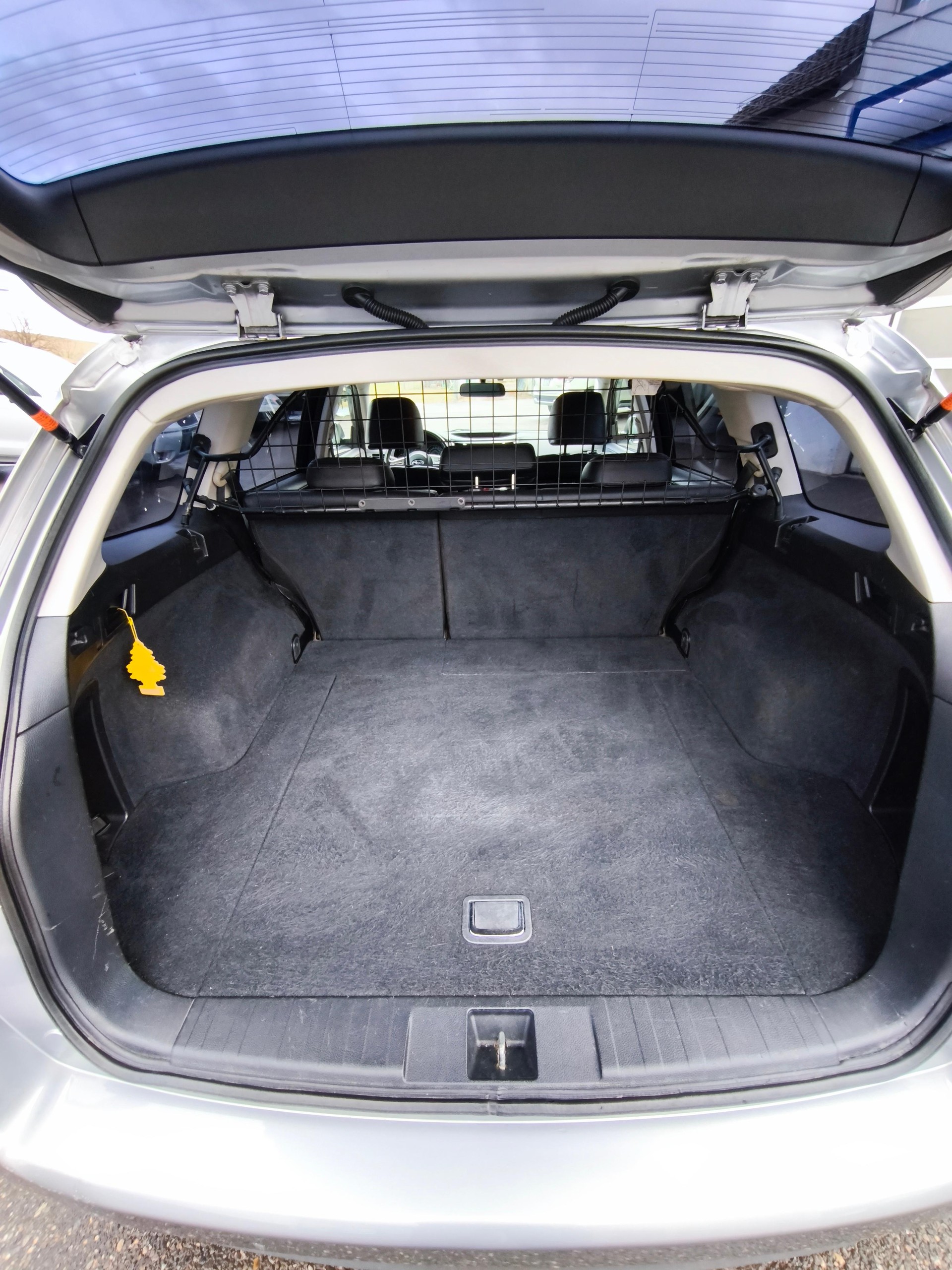 SUBARU Legacy Station 2.5 GT Executive S-image-15