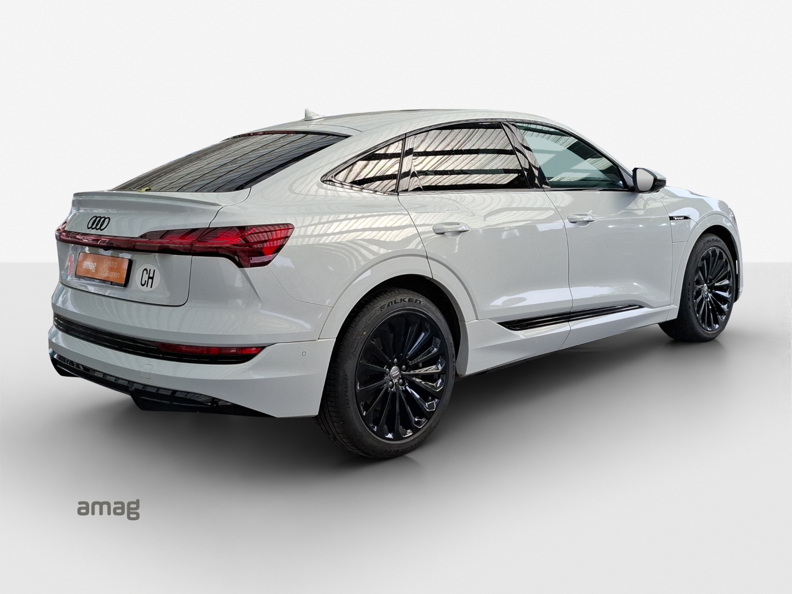 AUDI e-tron 50 Sportback S Line Attraction quattro-image-4