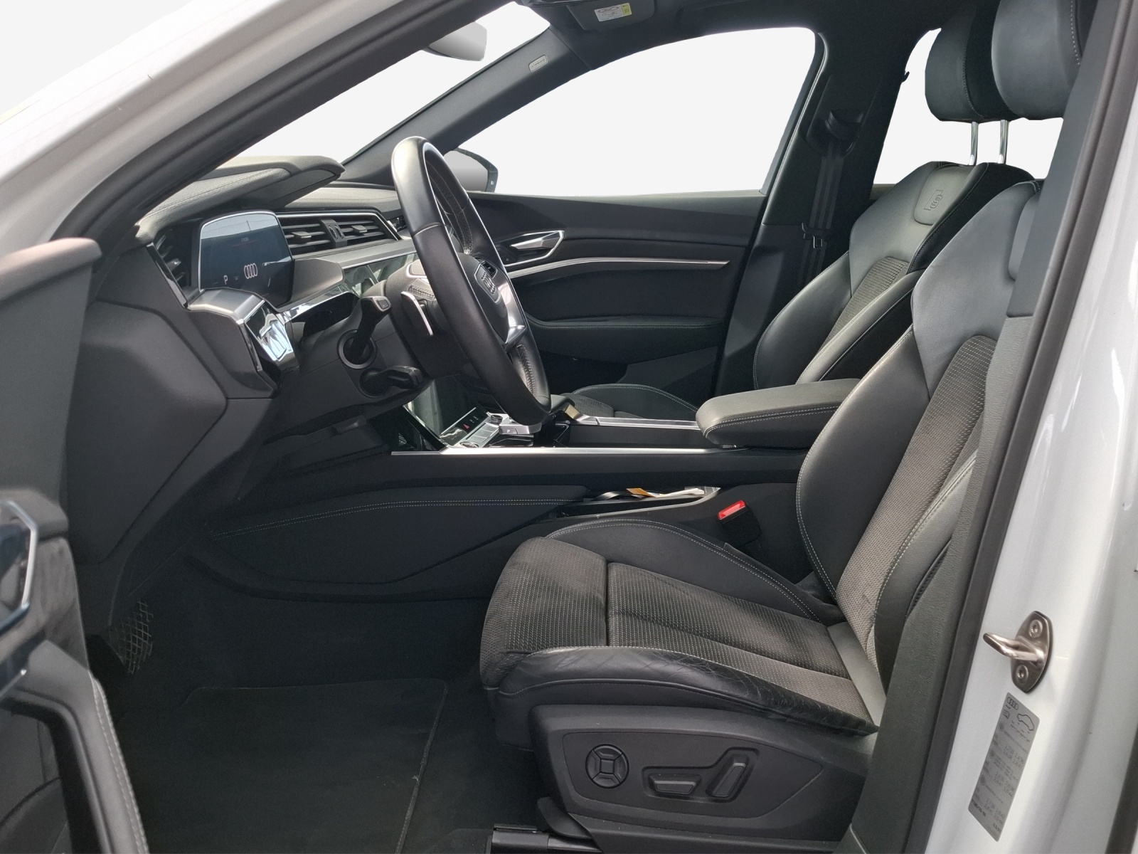AUDI e-tron 50 Sportback S Line Attraction quattro-image-7