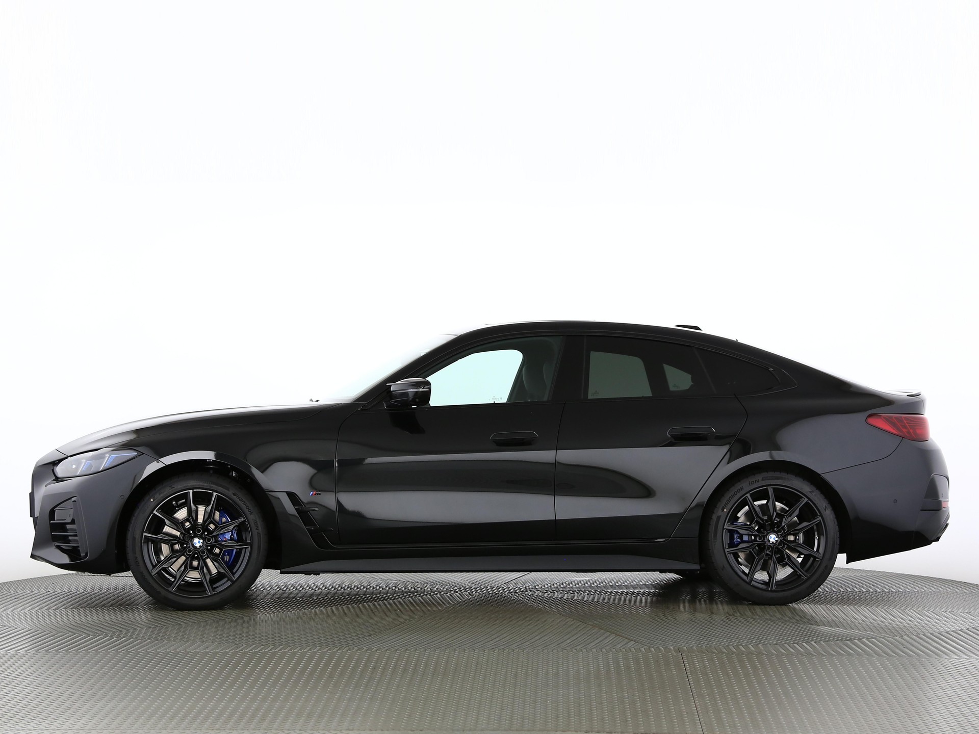 BMW M440i xDrive Gran Coupé-image-2