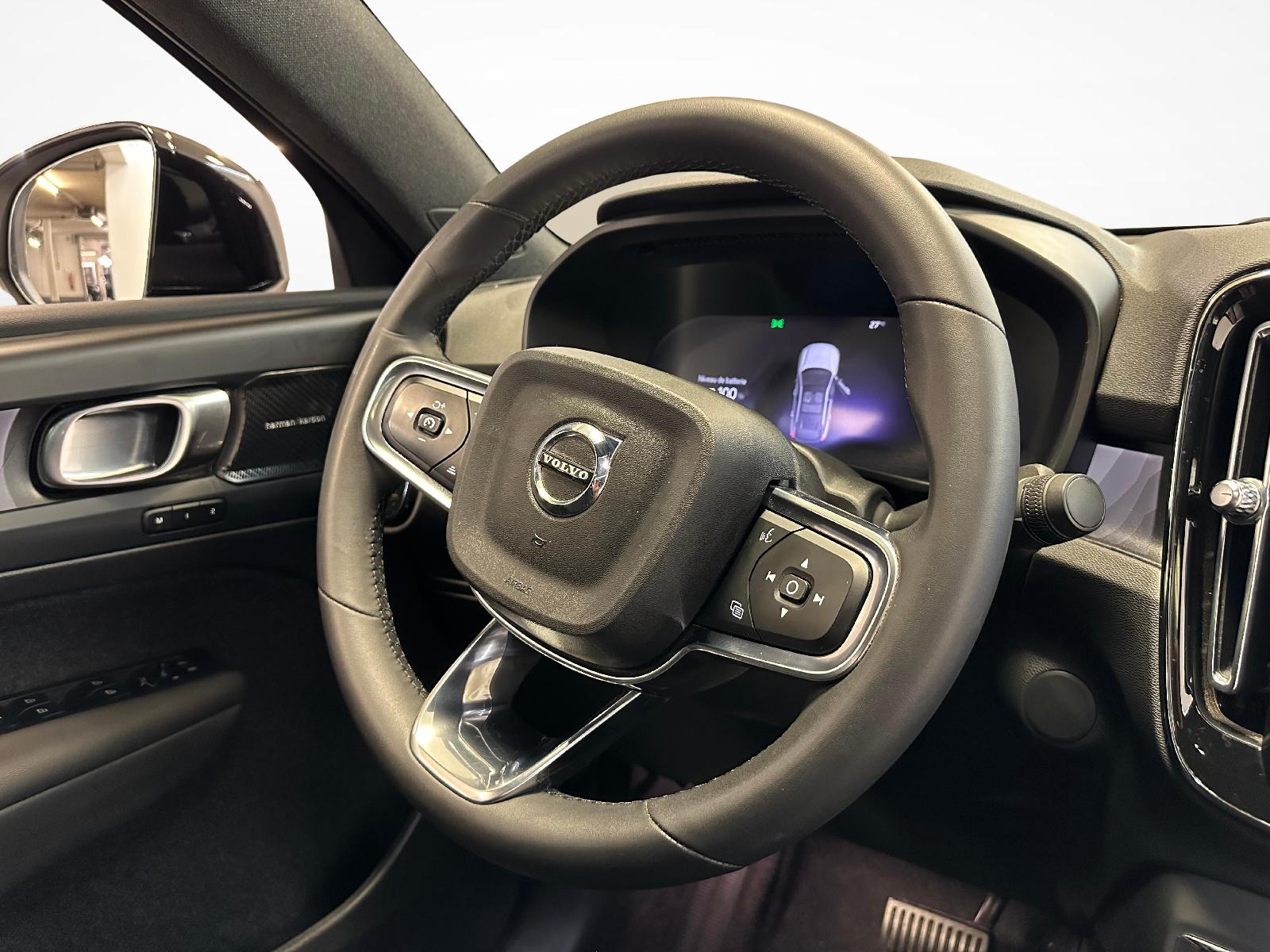 VOLVO C40 E80 Ultimate AWD-image-6