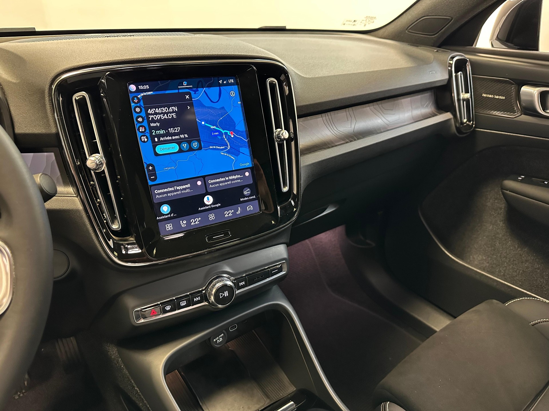 VOLVO C40 E80 Ultimate AWD-image-7