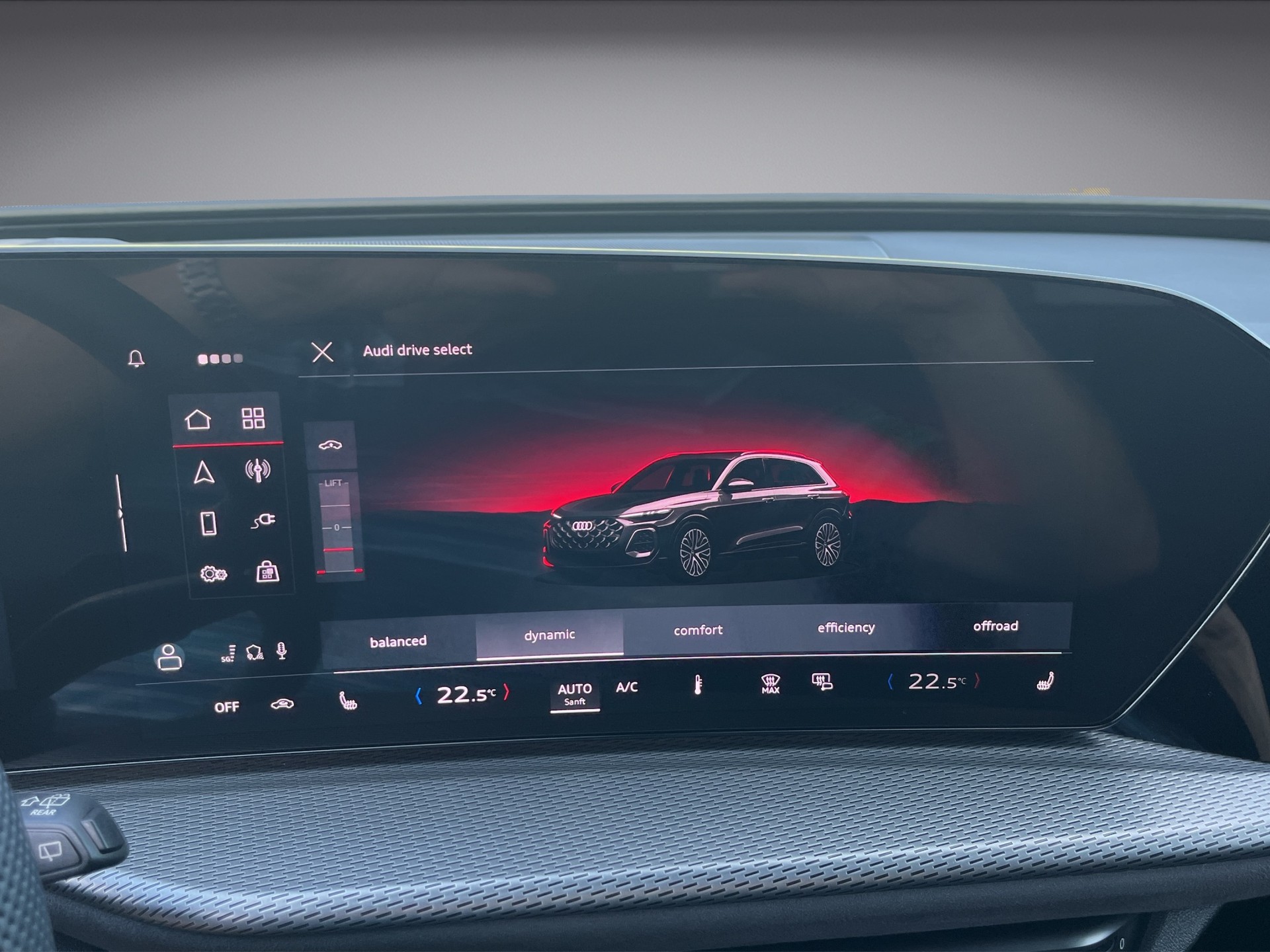 AUDI Q5 e-hybrid quattro 270 kW S-tronic *Luftfederung, Head up, AHK, 360°Kameras, B&O, 5J Garantie*-image-18