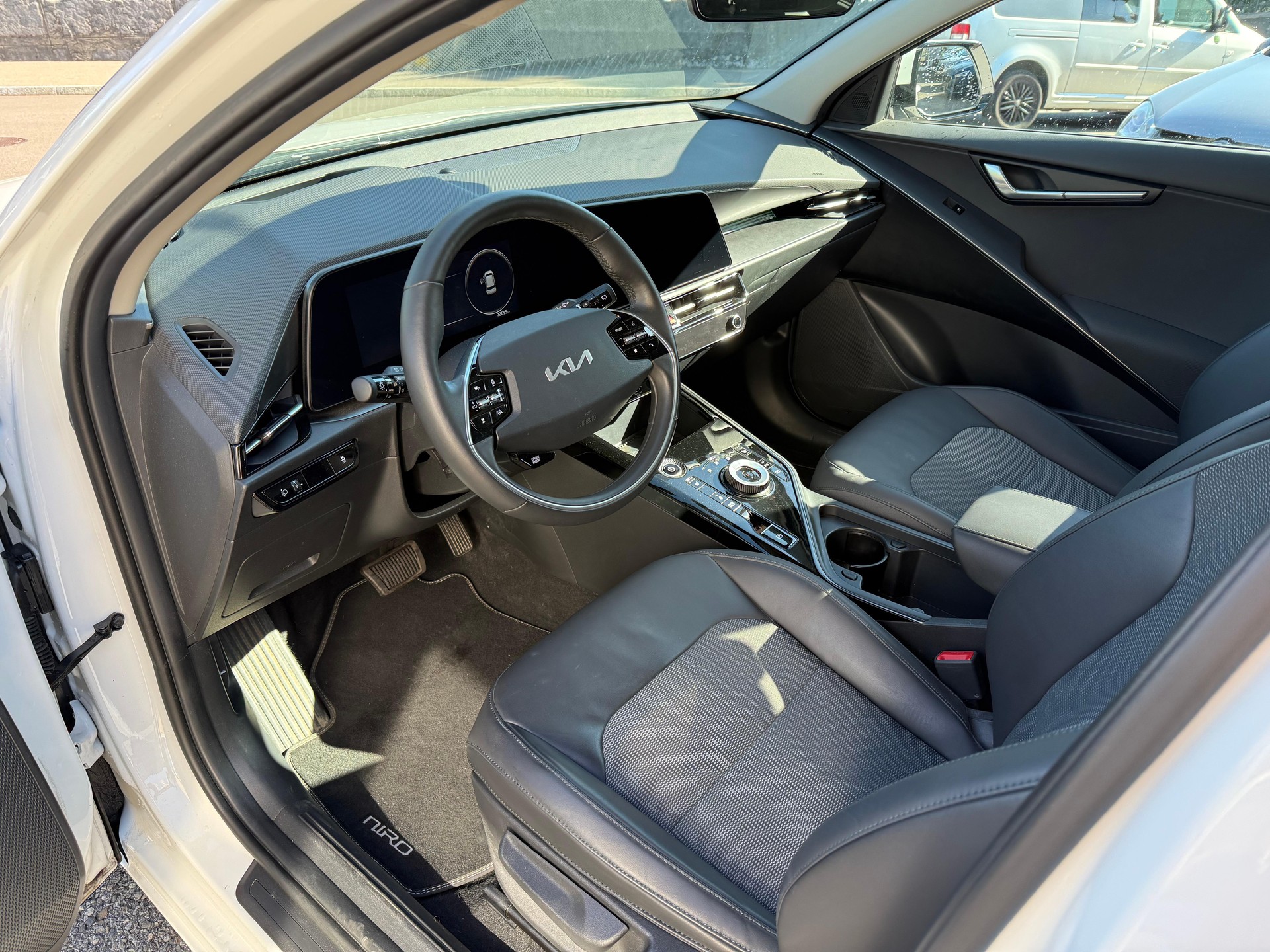 KIA Niro EV Power Edition-image-6