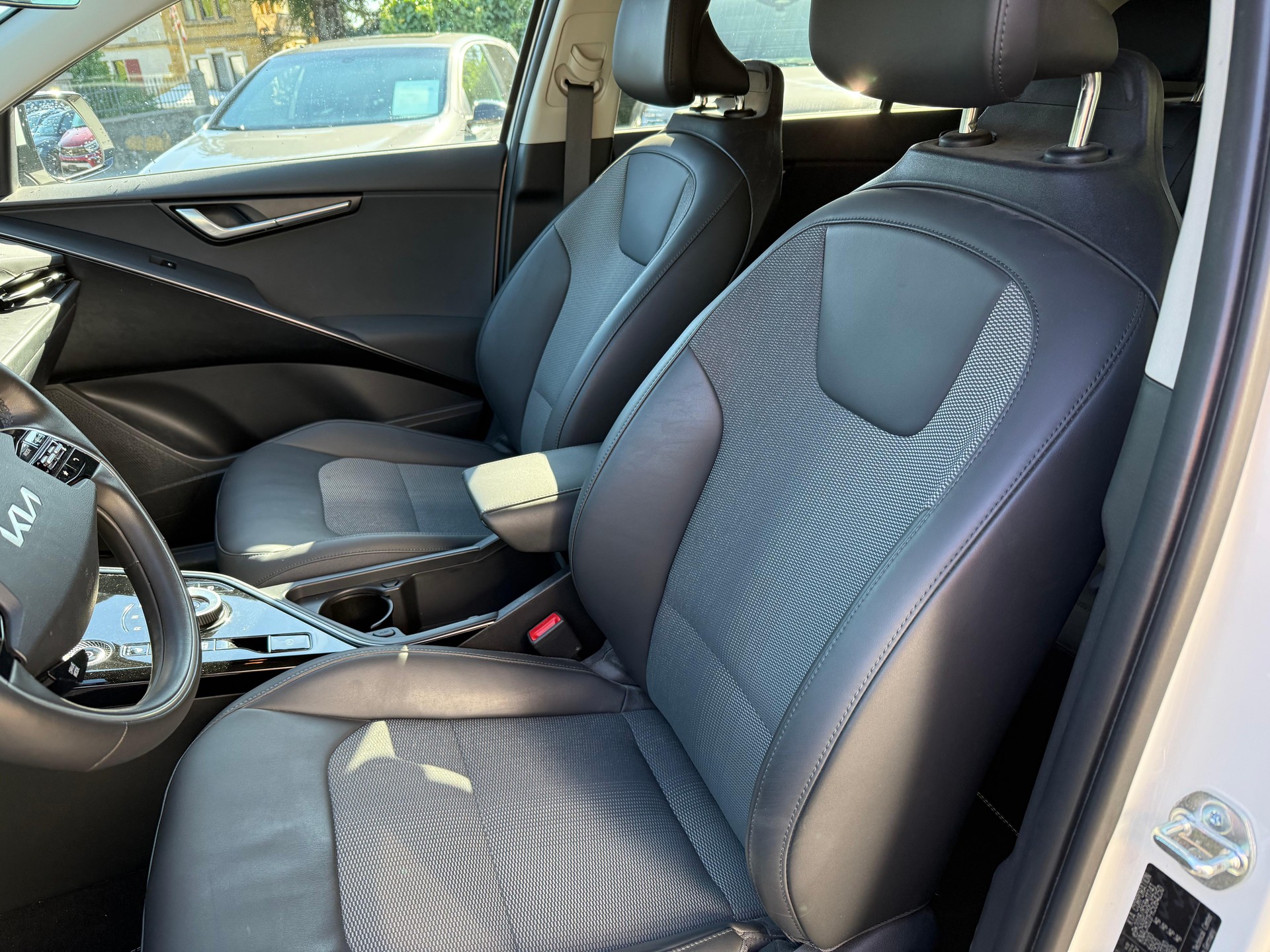 KIA Niro EV Power Edition-image-7